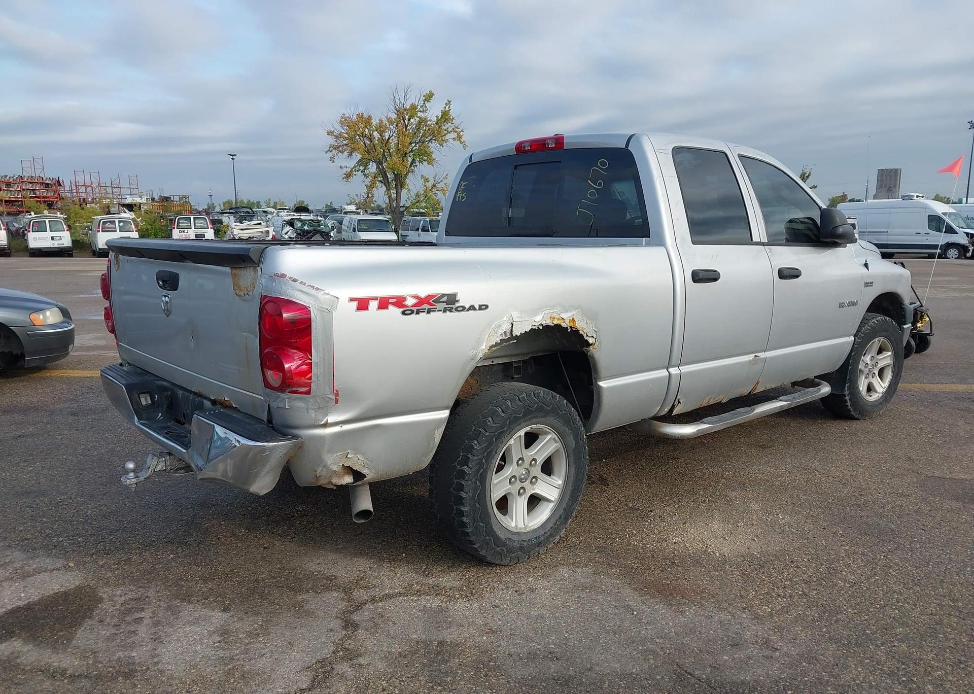 2008 DODGE RAM 1500 SXT QUAD CAB