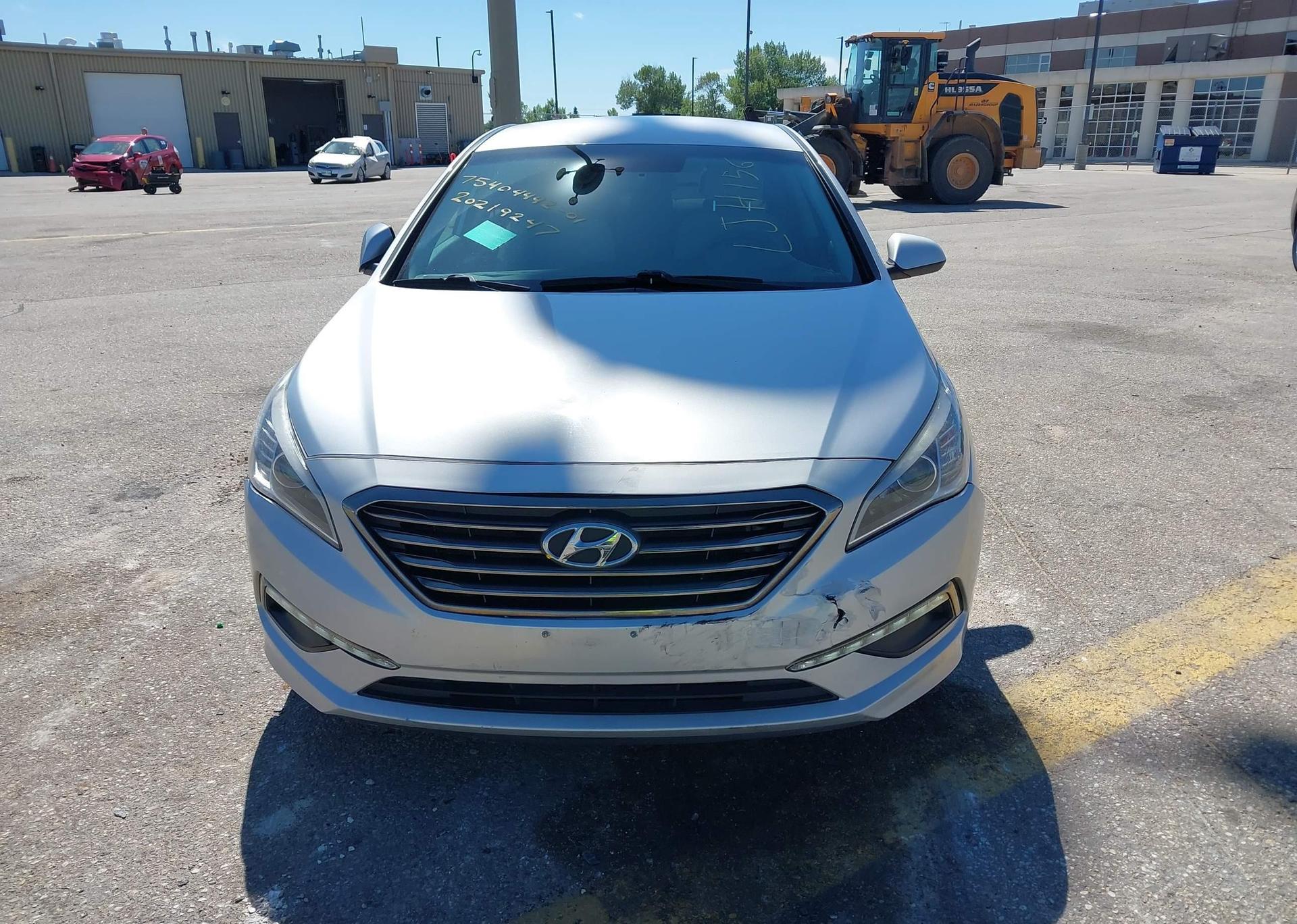 2015 HYUNDAI SONATA GL