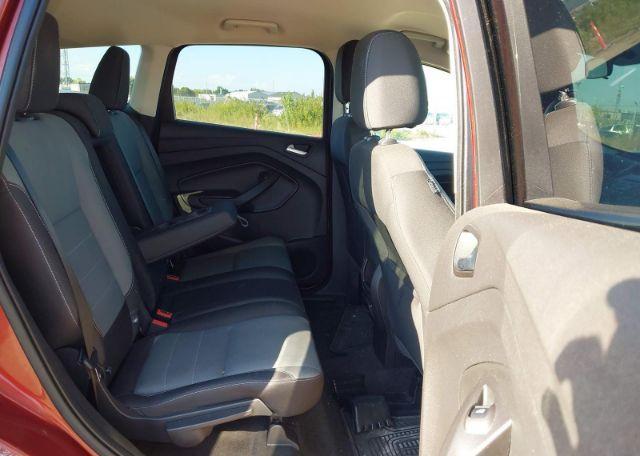 2016 FORD ESCAPE SE