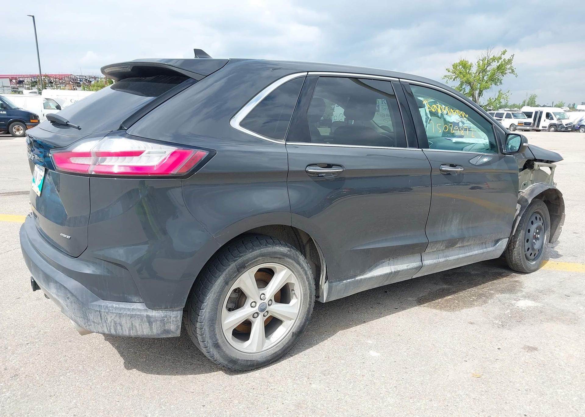 2021 FORD EDGE TITANIUM