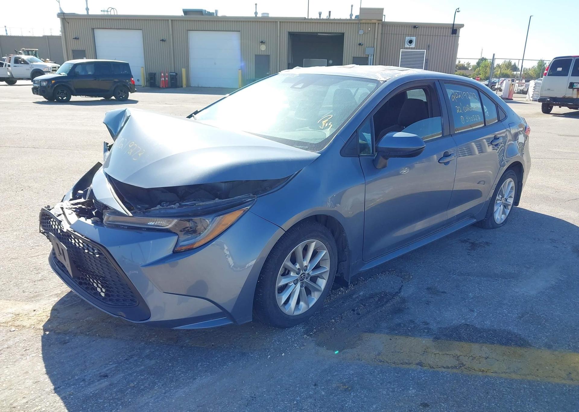 2022 TOYOTA COROLLA LE