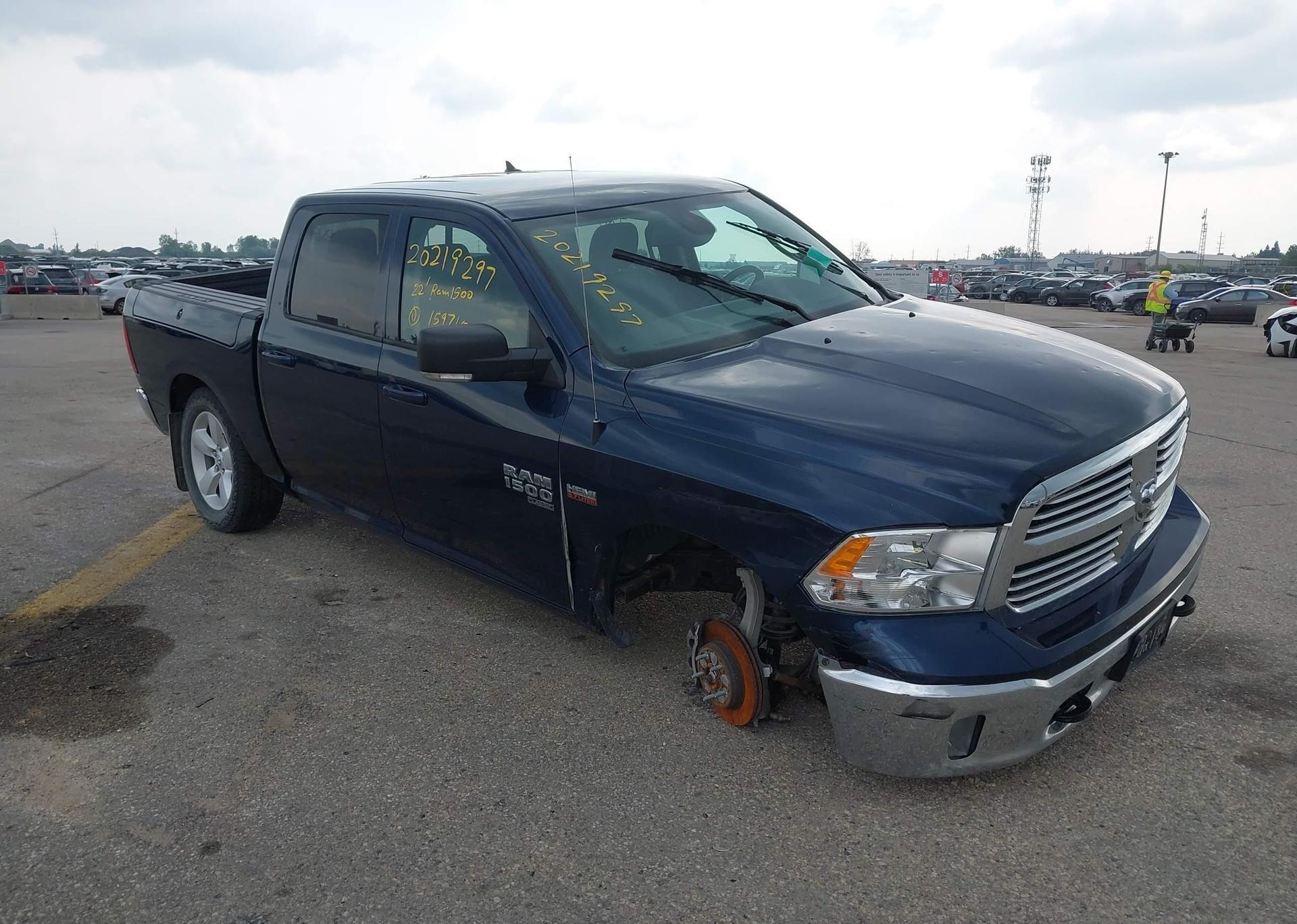 2022 DODGE RAM 1500 SLT CREW CAB