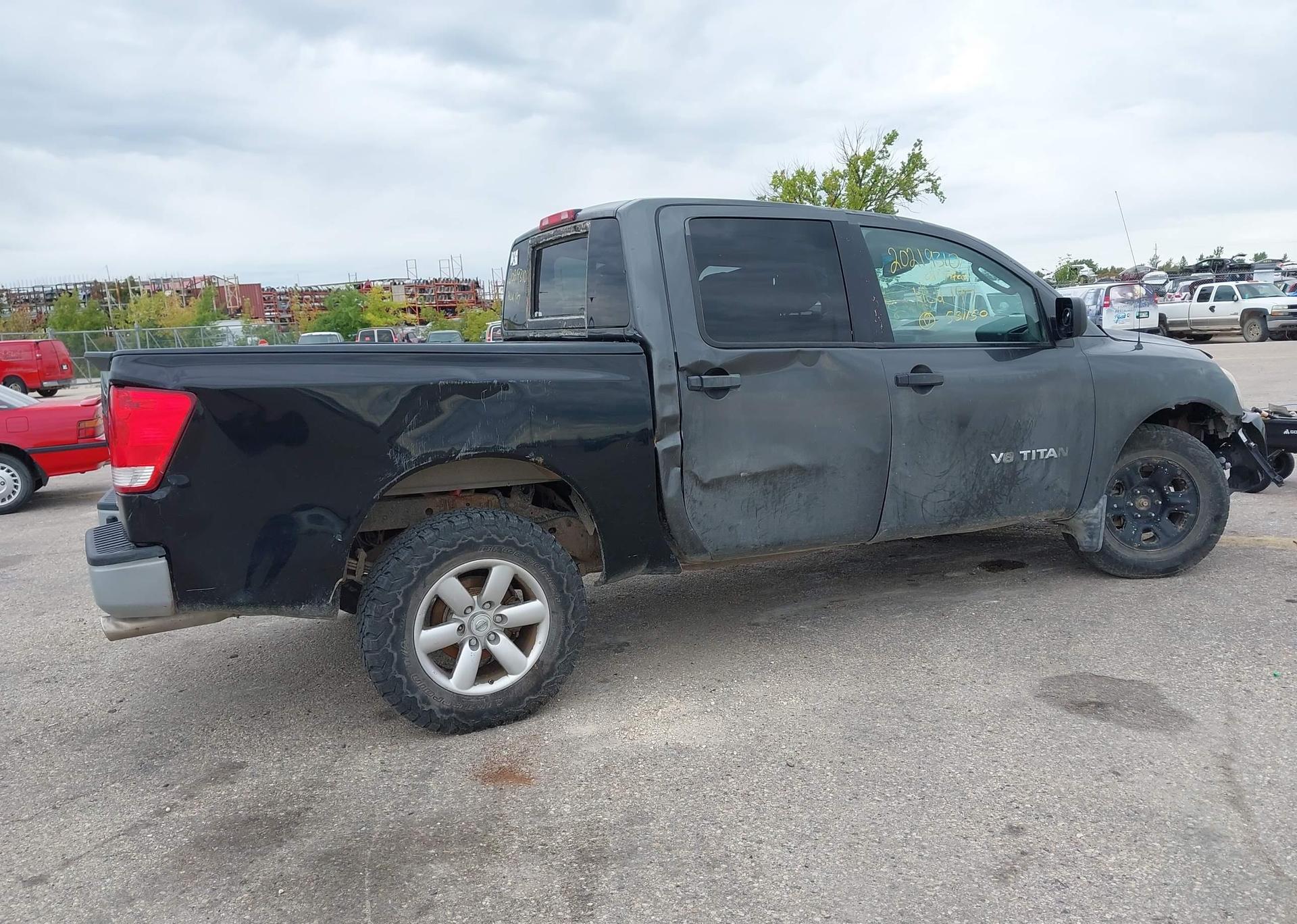 2006 NISSAN TITAN 5.6 LE CREW CAB