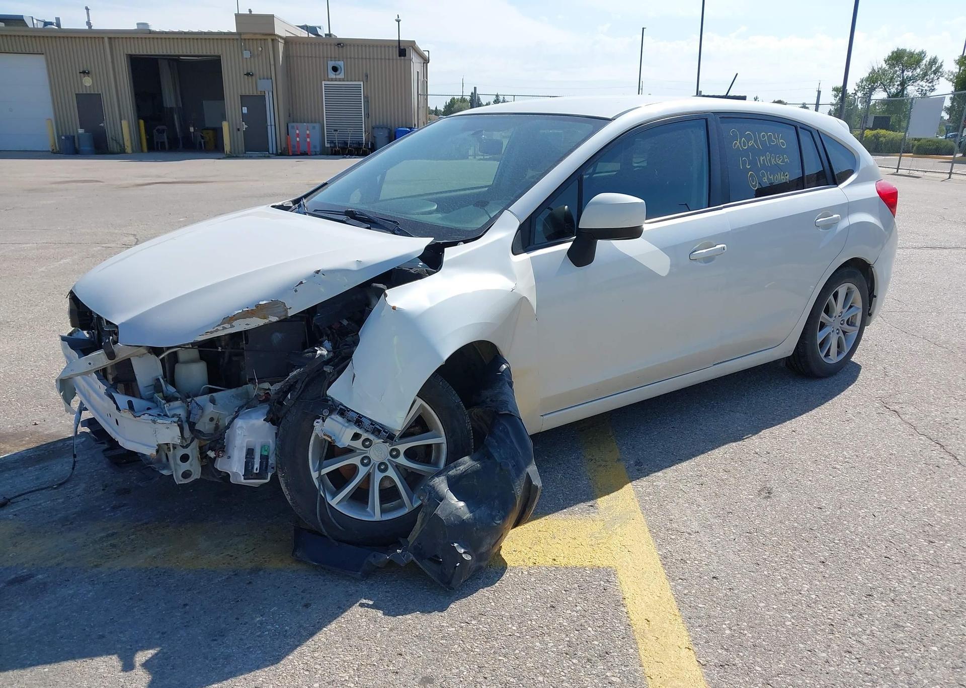 2012 SUBARU impreza 2.0I