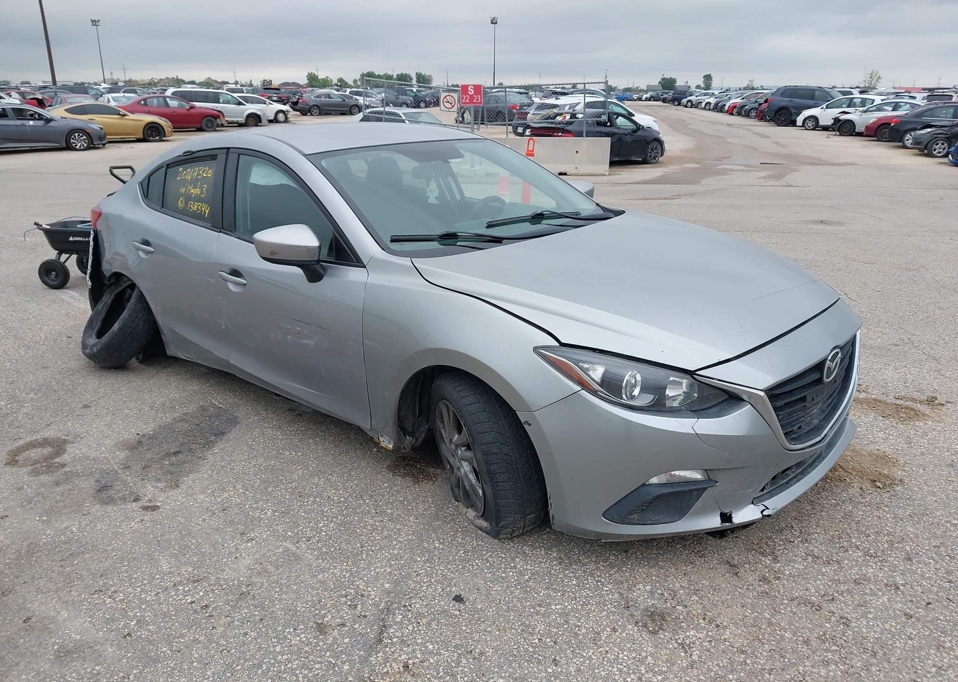 2014 MAZDA MAZDA3 GS SKY