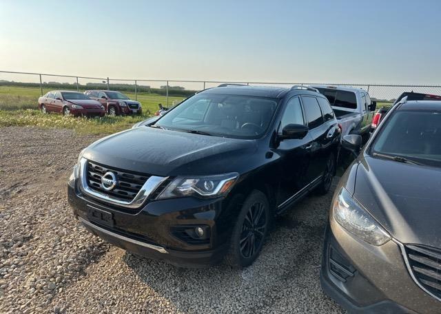 2019 NISSAN PATHFINDER PLATINUM