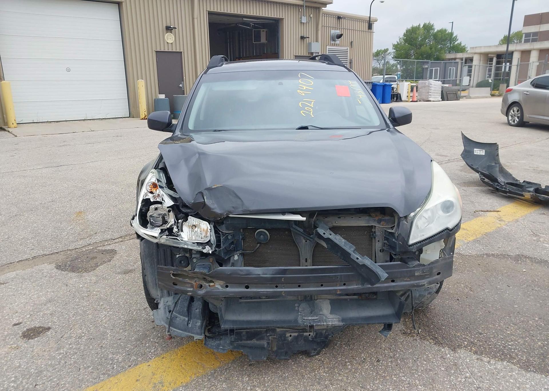 2013 SUBARU OUTBACK 3.6R