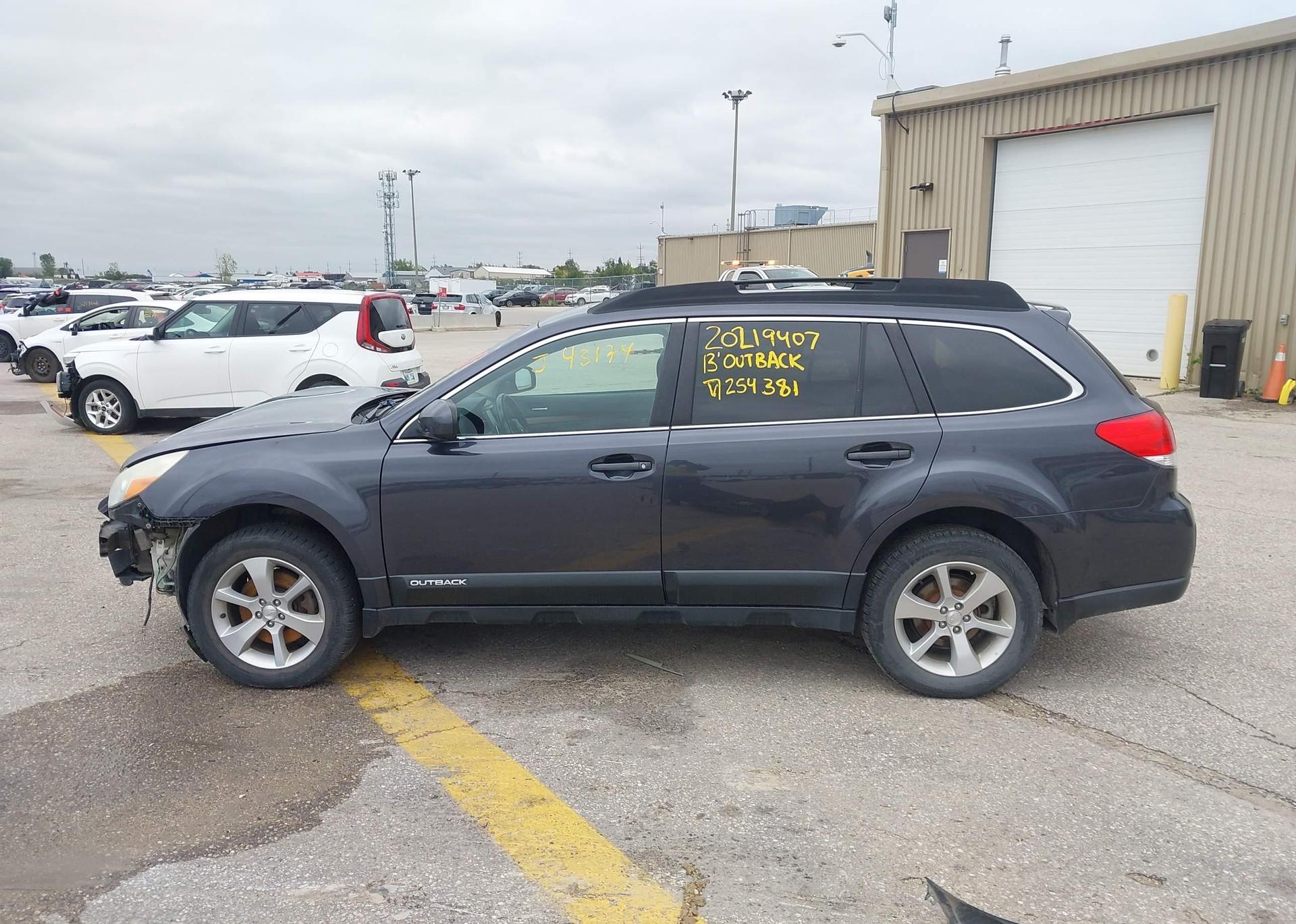 2013 SUBARU OUTBACK 3.6R