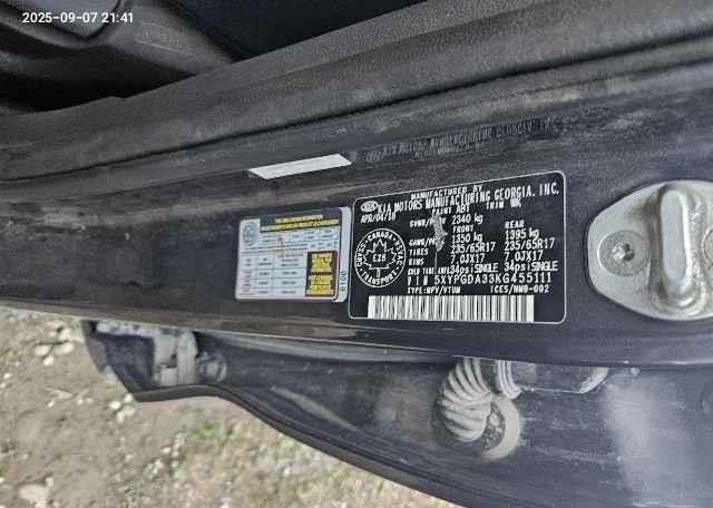 2019 KIA SORENTO LX
