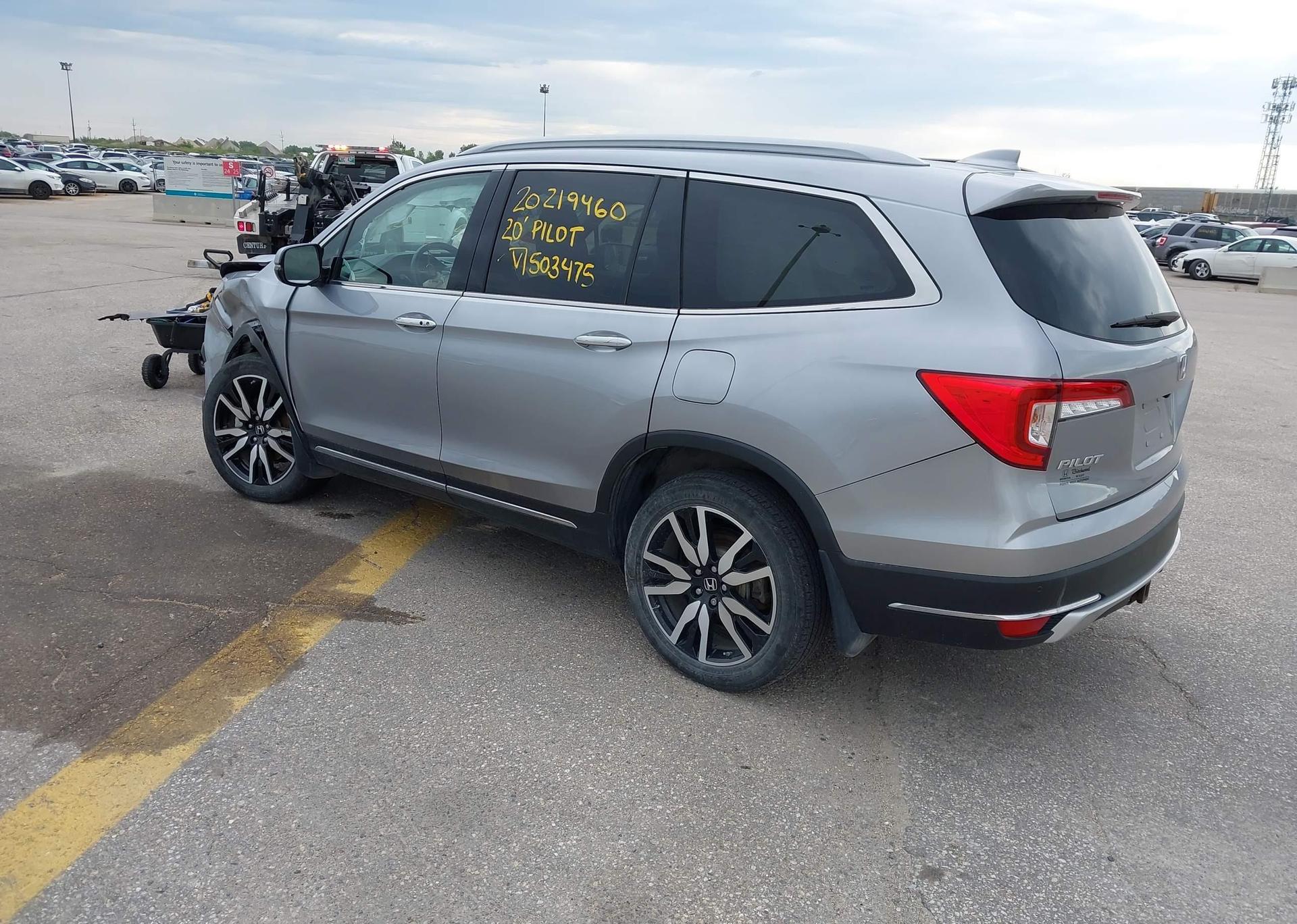2020 HONDA PILOT TOURING 7P