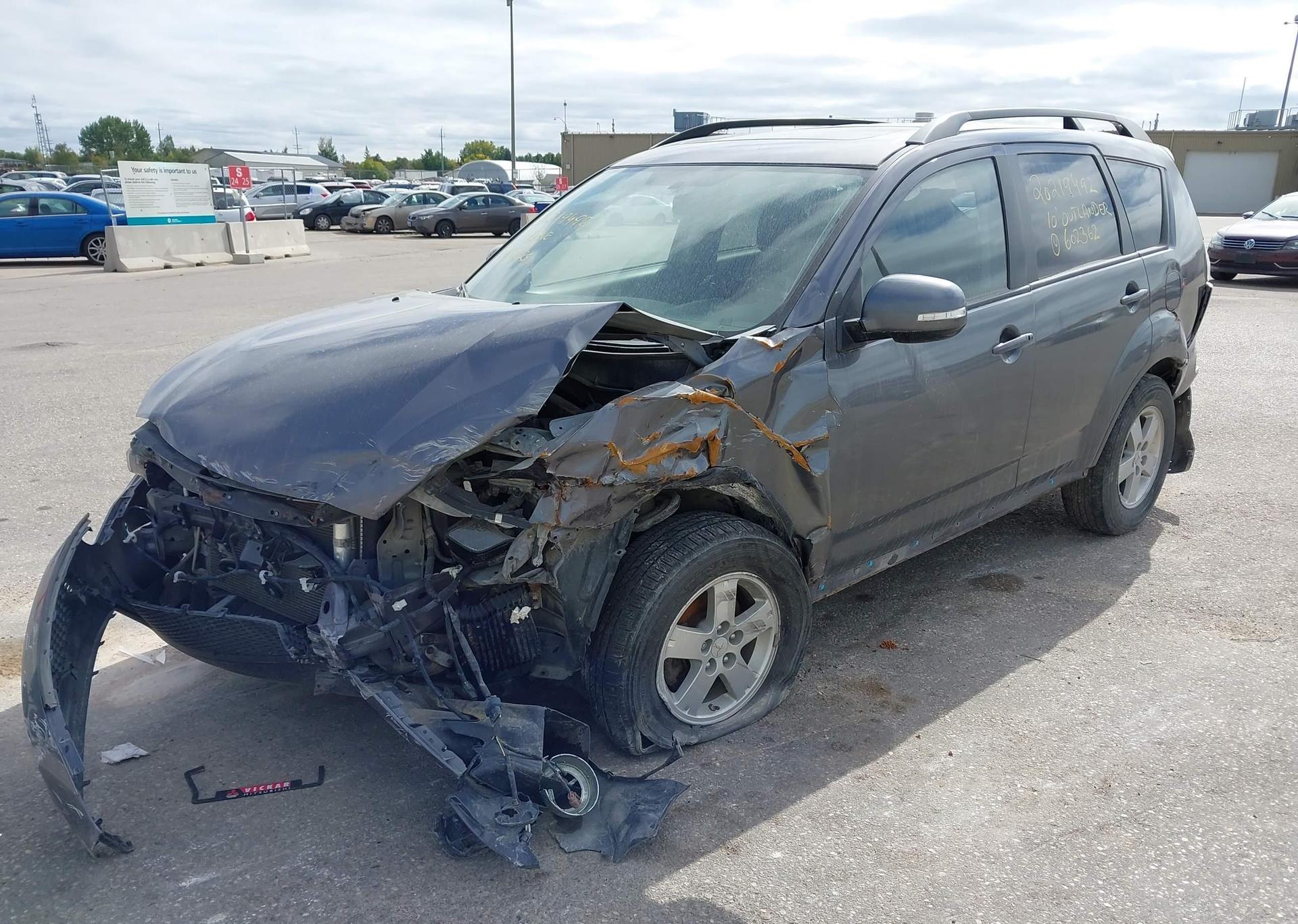 2010 MITSUBISHI OUTLANDER LS