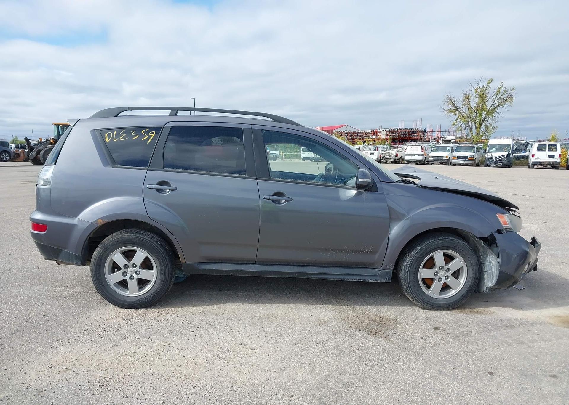 2010 MITSUBISHI OUTLANDER LS
