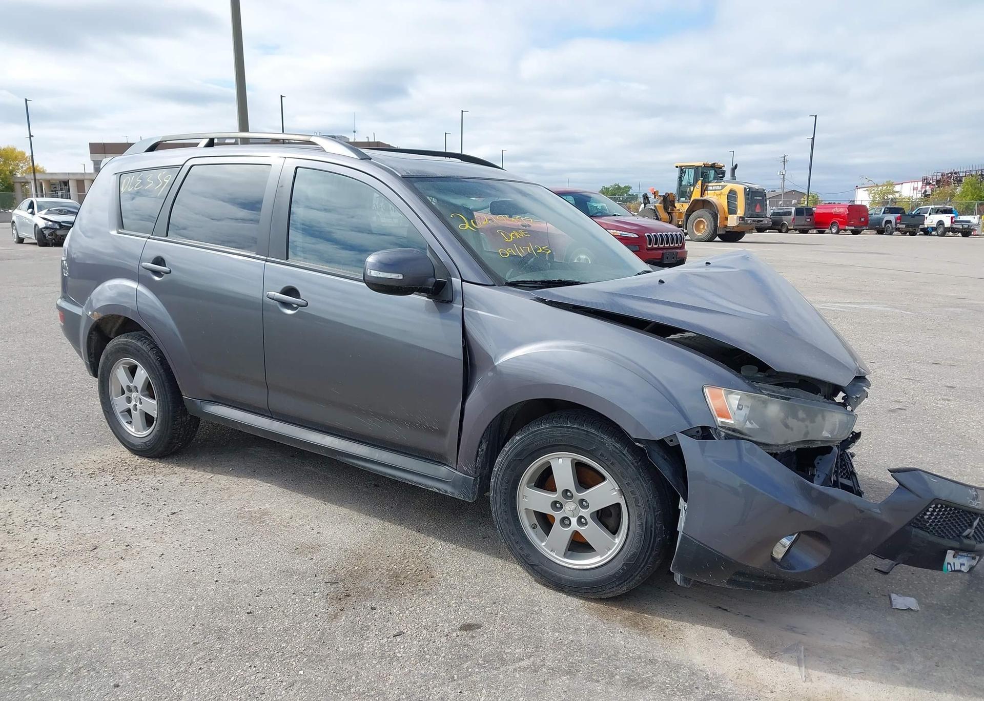 2010 MITSUBISHI OUTLANDER LS