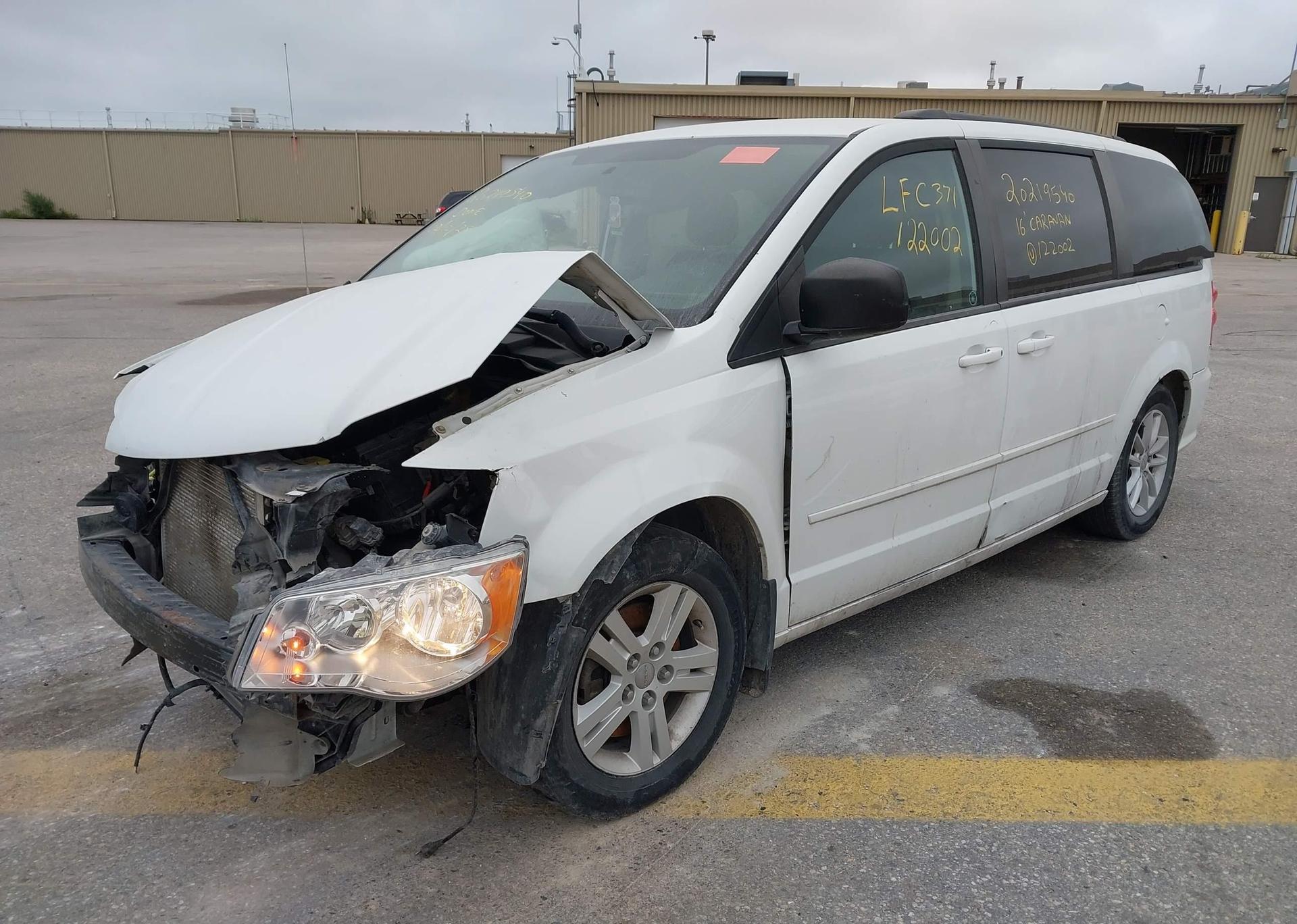 2016 DODGE GRAND CARAVAN SE