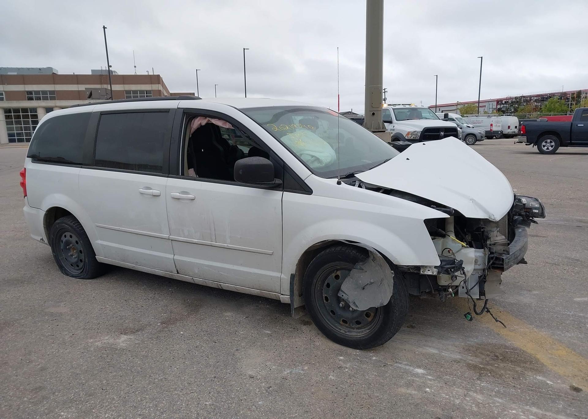 2016 DODGE GRAND CARAVAN SE