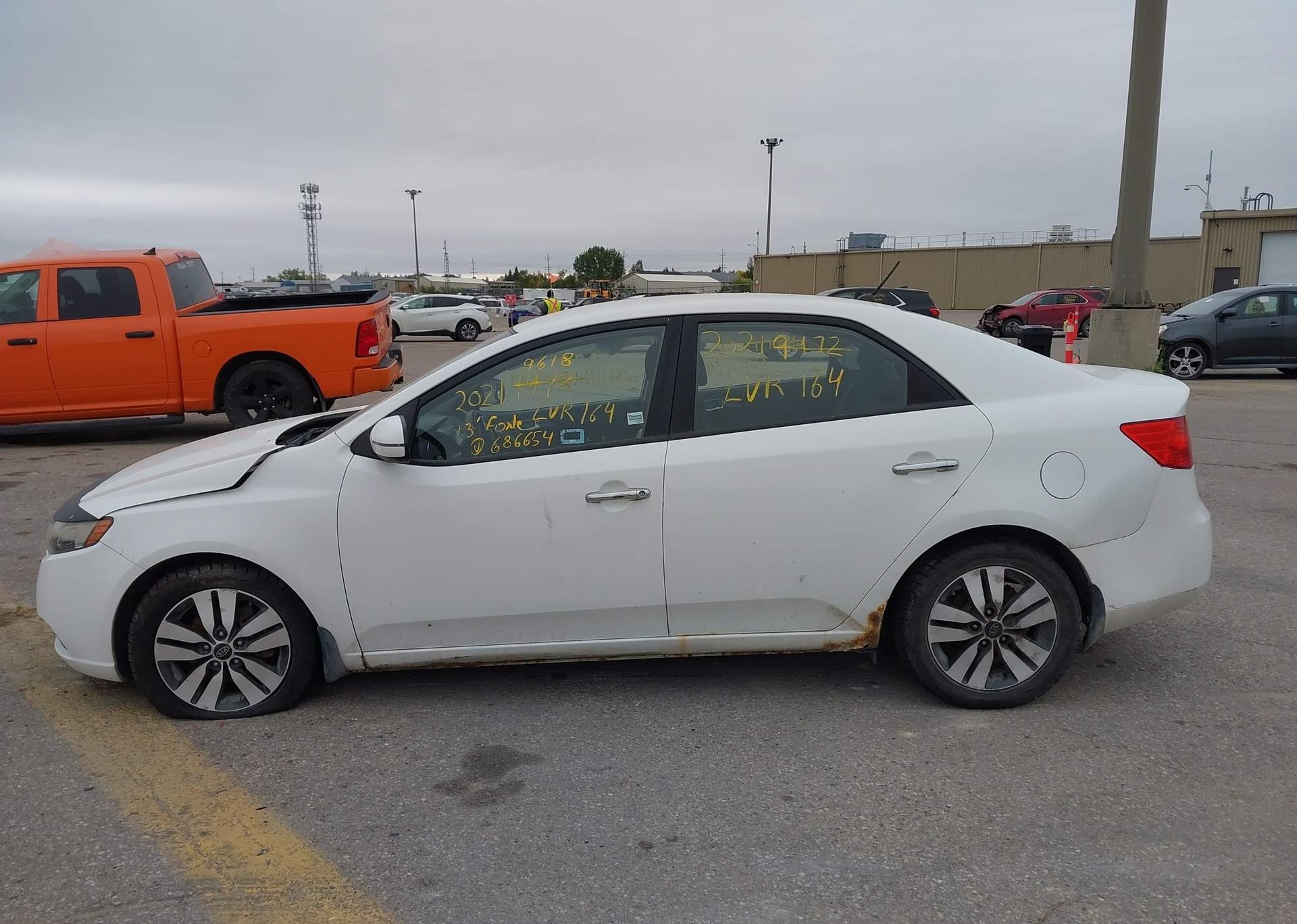 2013 KIA FORTE EX