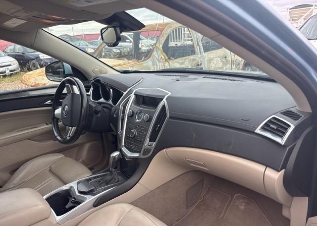 2011 CADILLAC SRX V6