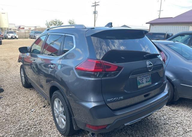 2017 NISSAN ROGUE SV