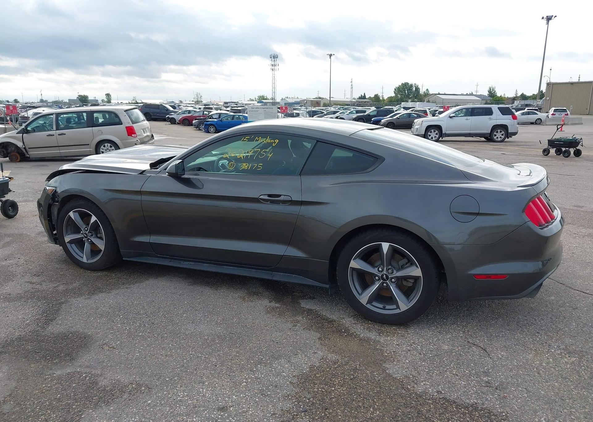 2015 FORD MUSTANG
