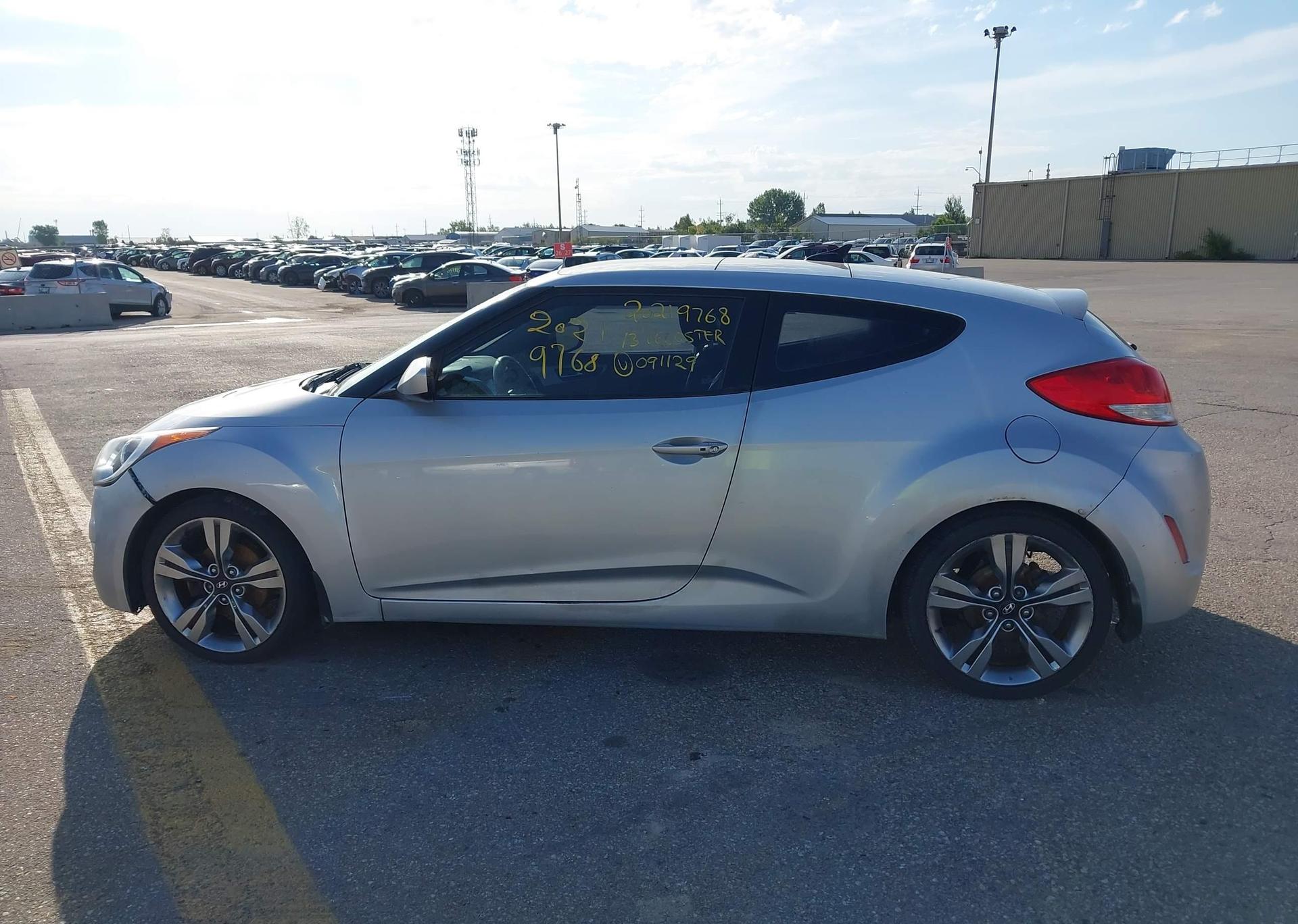 2013 HYUNDAI VELOSTER