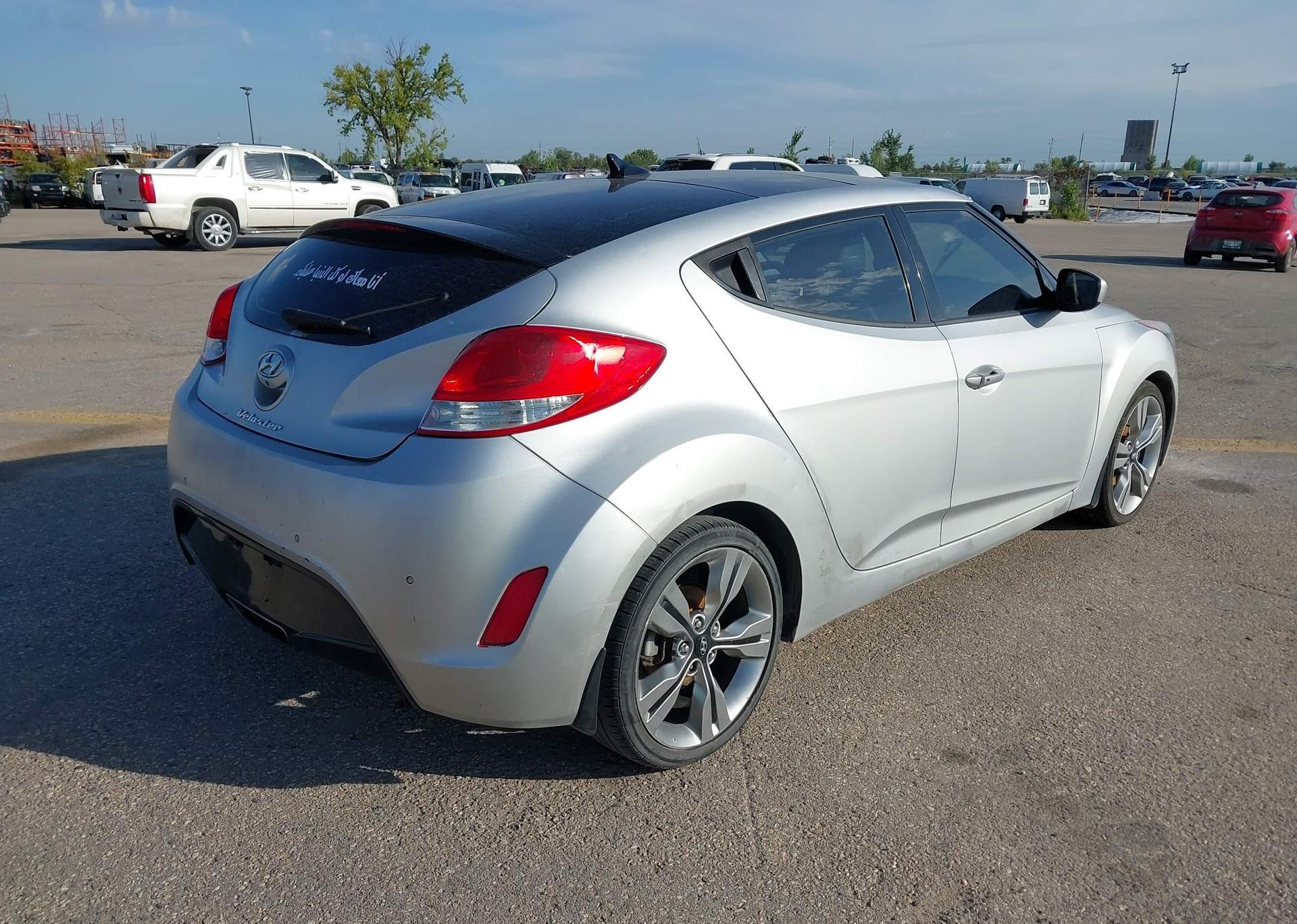 2013 HYUNDAI VELOSTER
