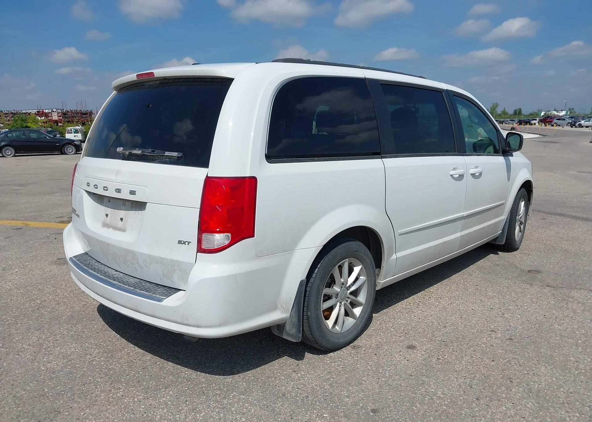 2016 DODGE GRAND CARAVAN SXT