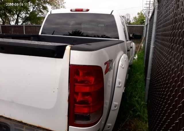 2011 GMC SIERRA 1500 SLE CREW CAB