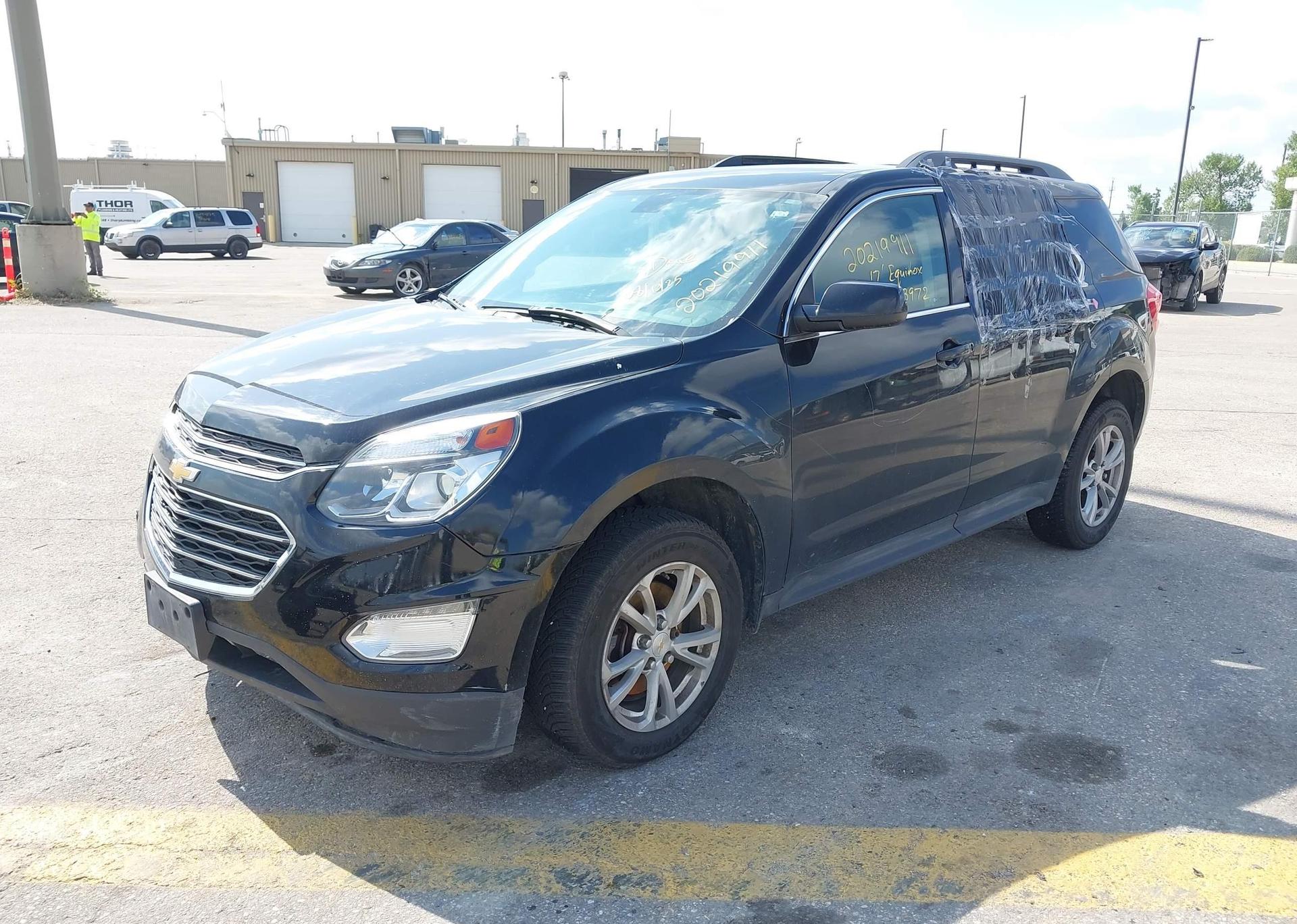 2017 CHEVROLET EQUINOX LT