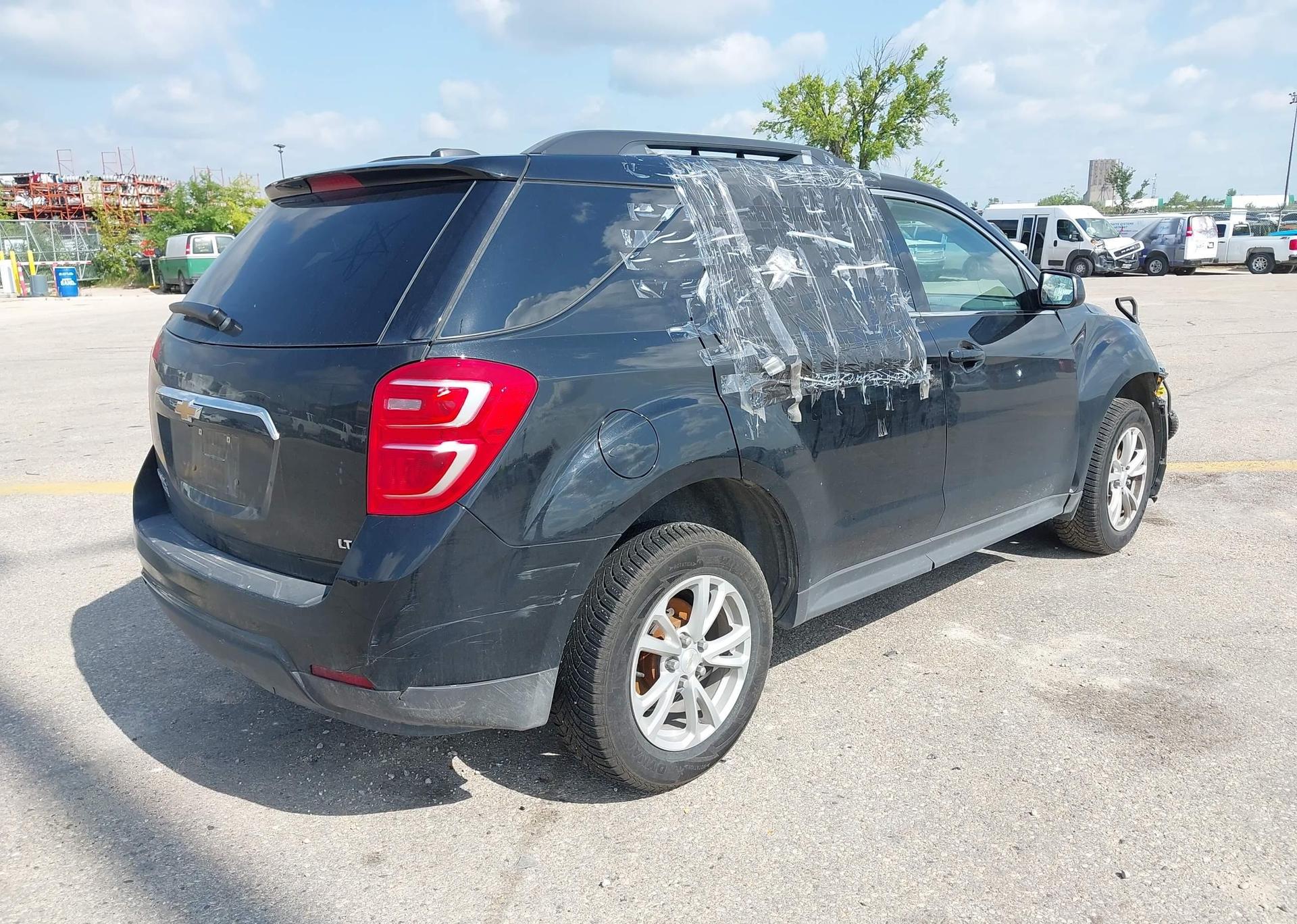 2017 CHEVROLET EQUINOX LT