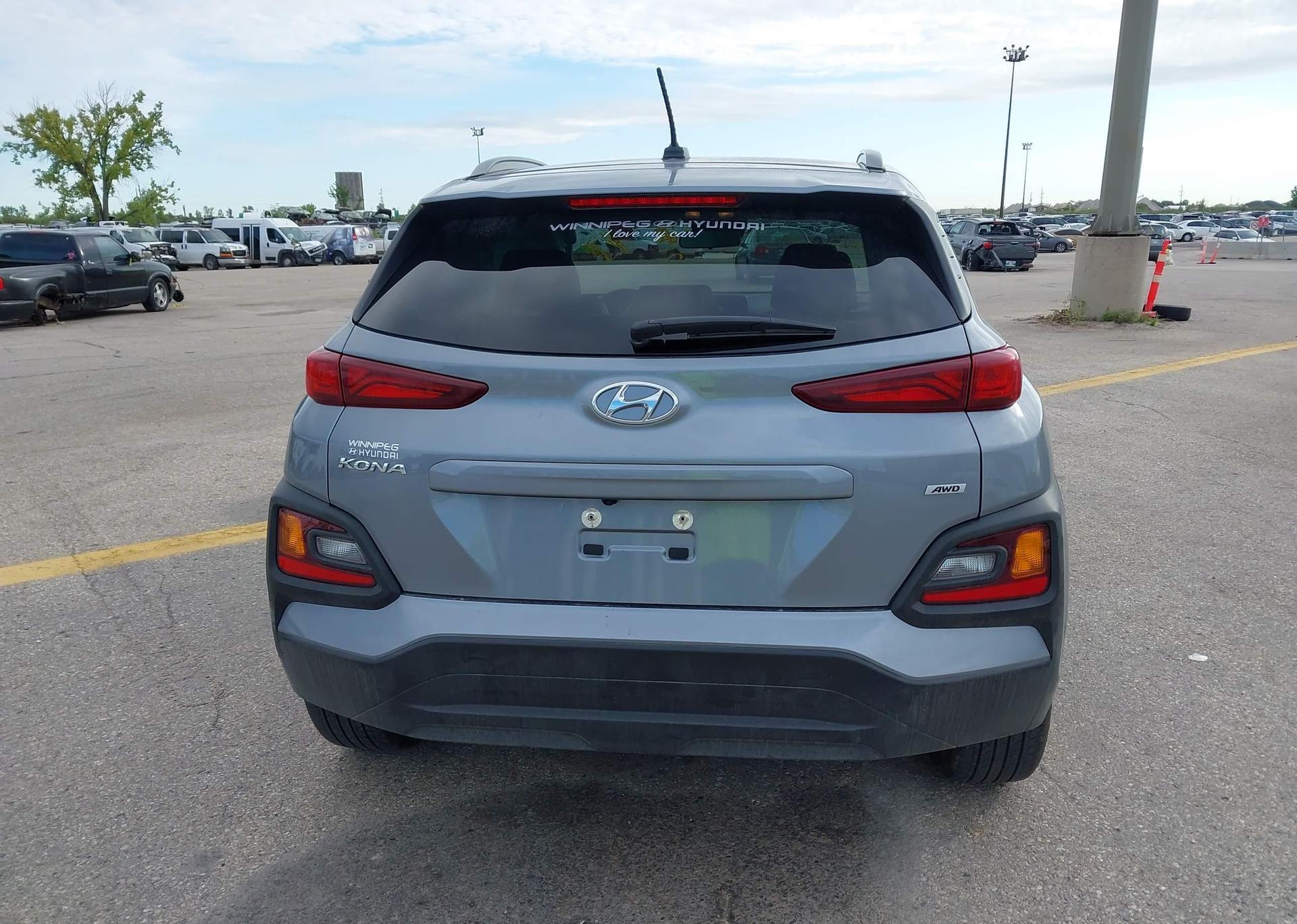 2021 HYUNDAI KONA LUXURY