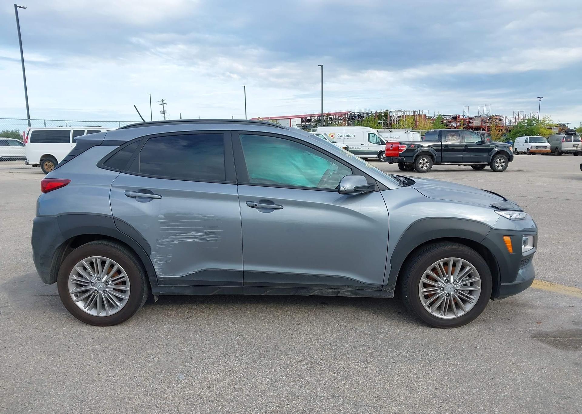 2021 HYUNDAI KONA LUXURY