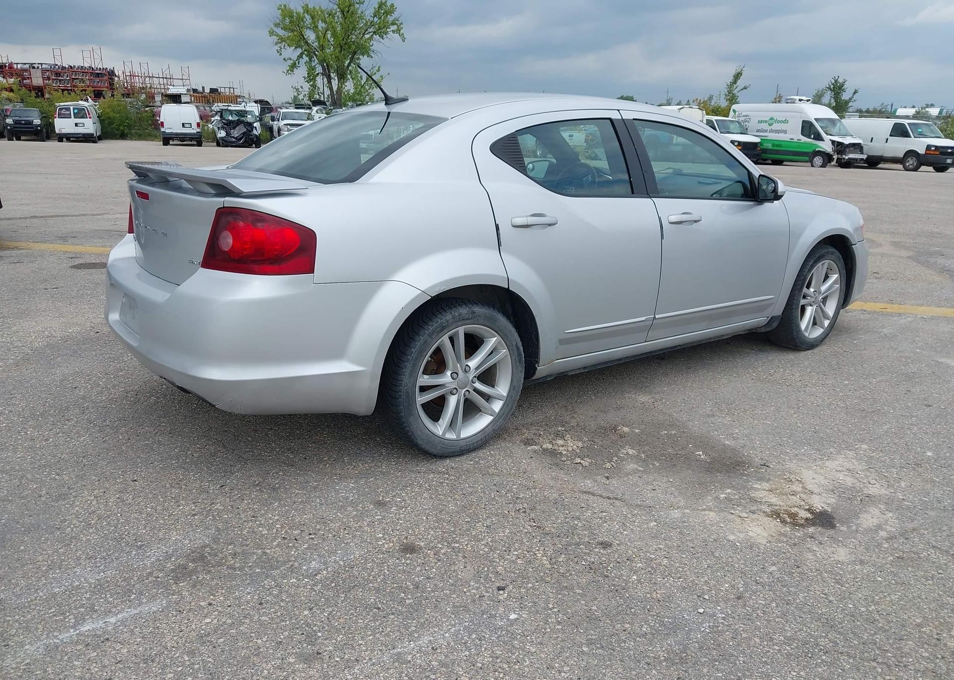 2012 DODGE AVENGER SXT