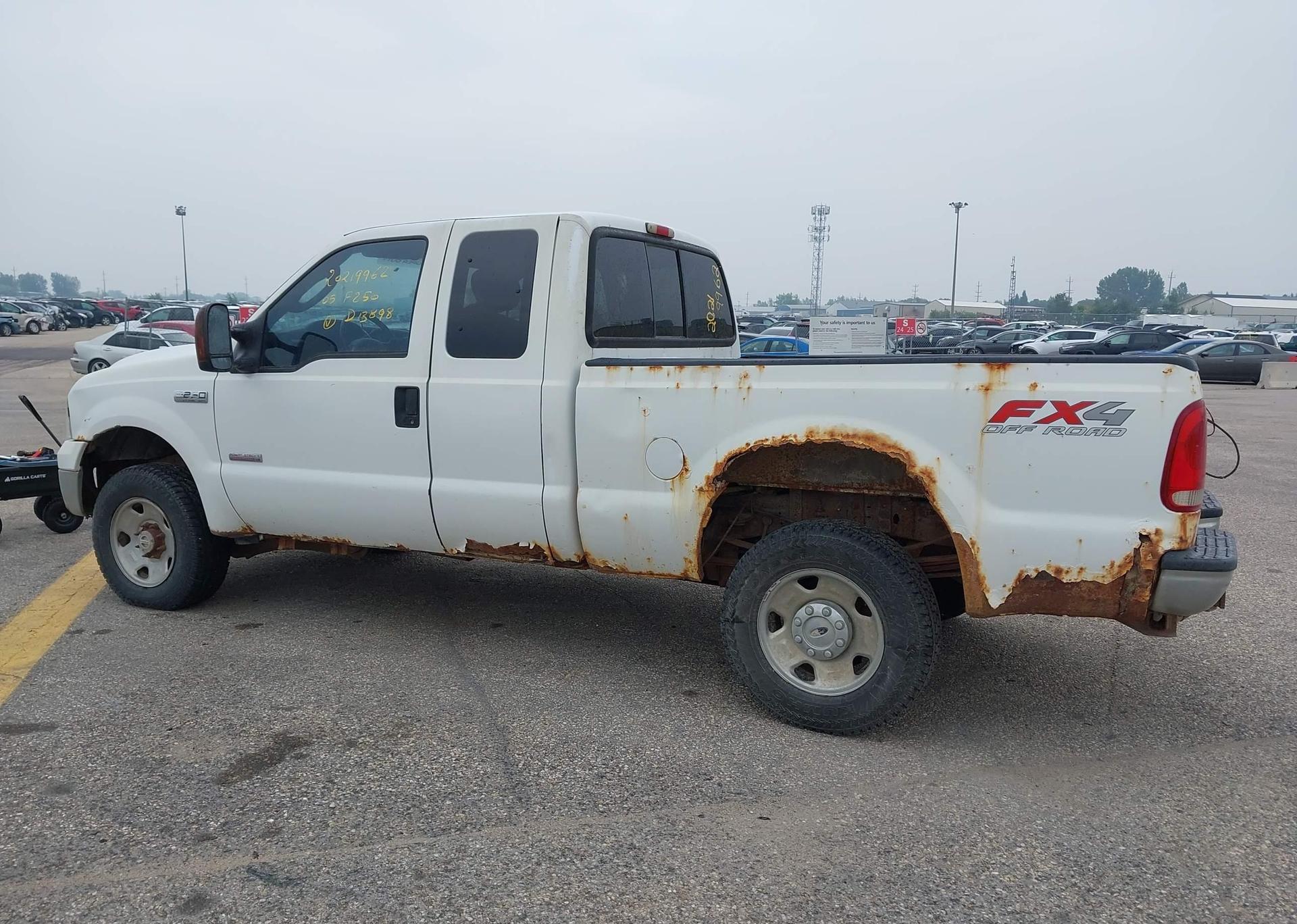 2005 FORD F250 SD XLT SUPERCAB