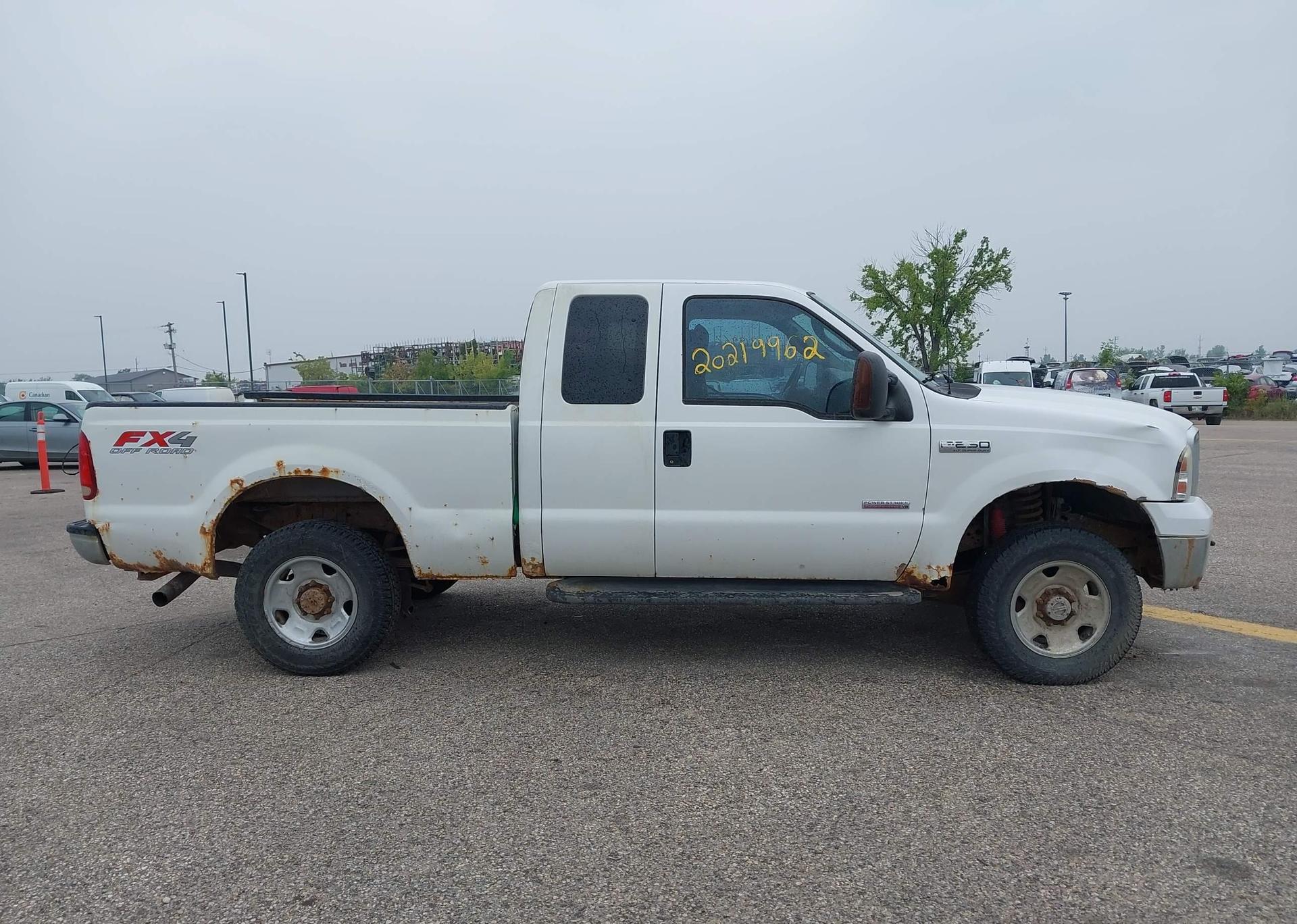 2005 FORD F250 SD XLT SUPERCAB