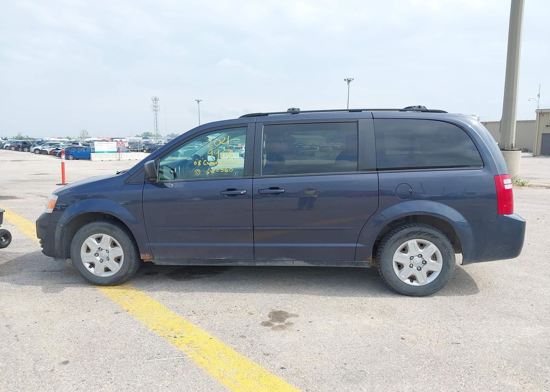 2008 DODGE GRAND CARAVAN SE
