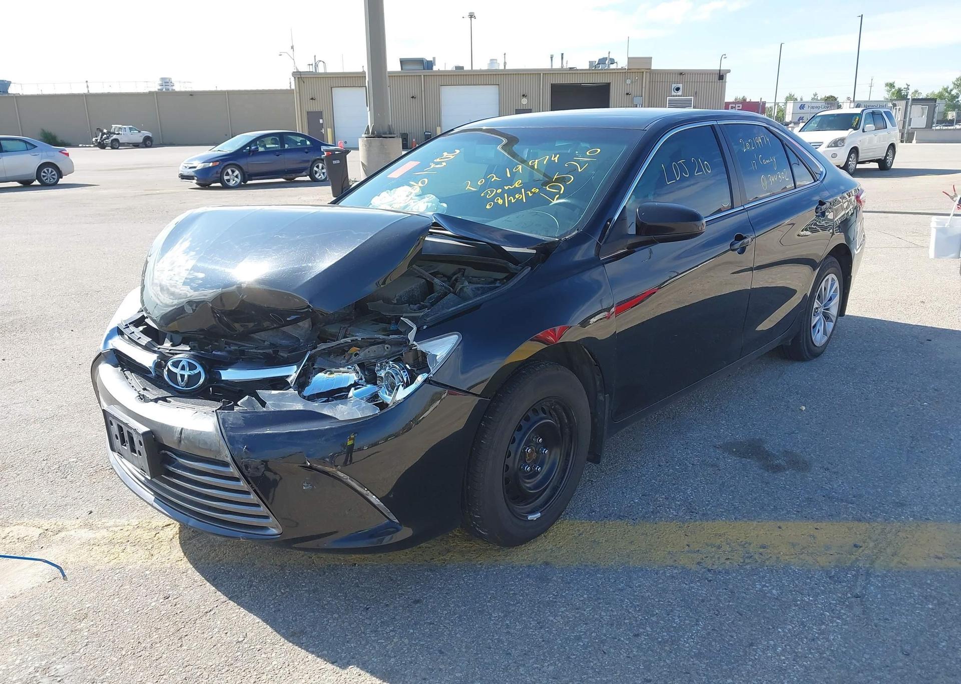 2017 TOYOTA CAMRY LE