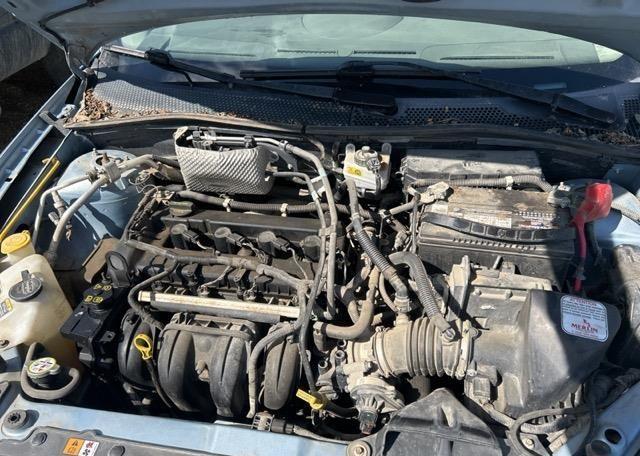 2009 FORD FOCUS SE