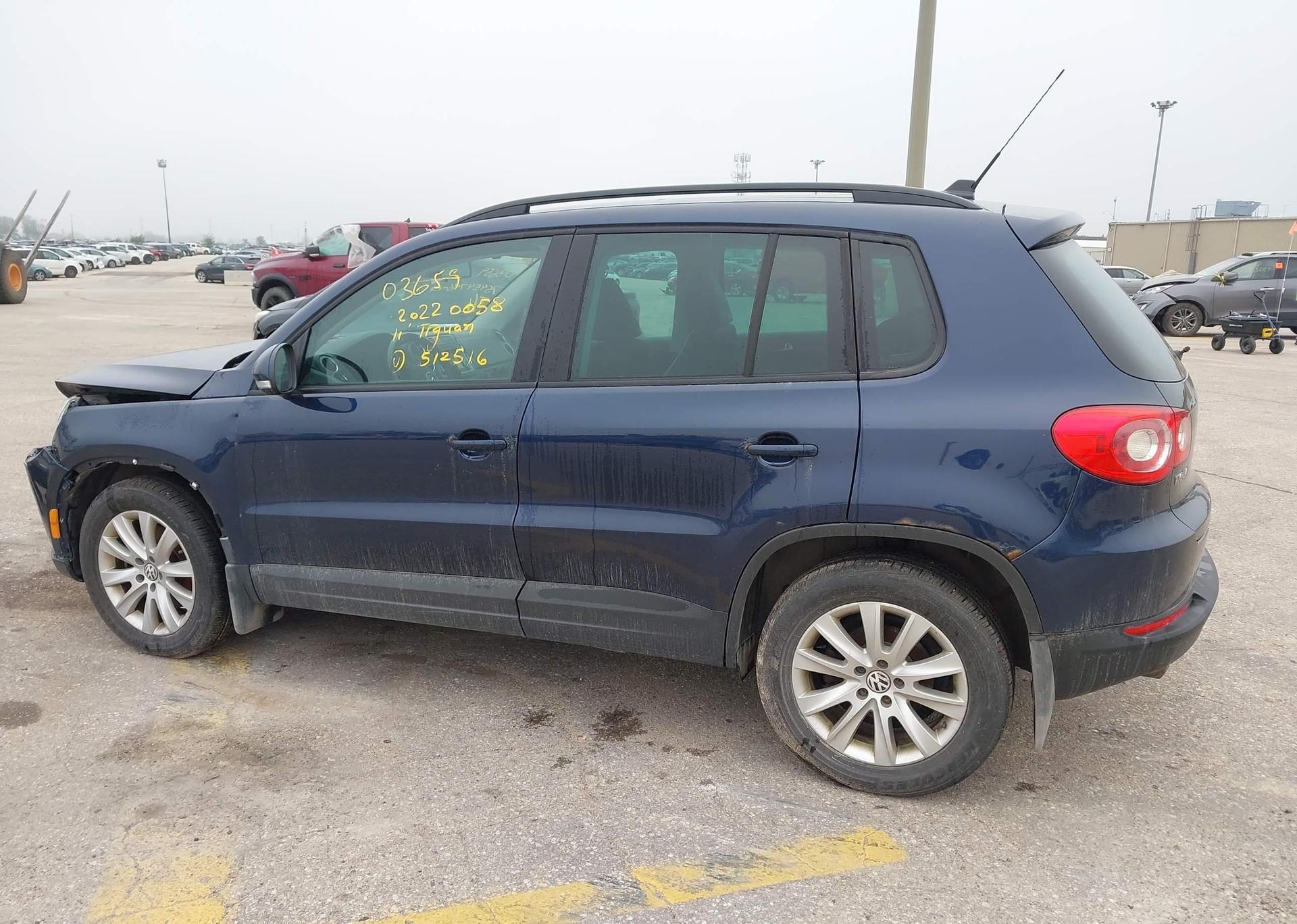 2011 VOLKSWAGEN TIGUAN 2.0 TSI