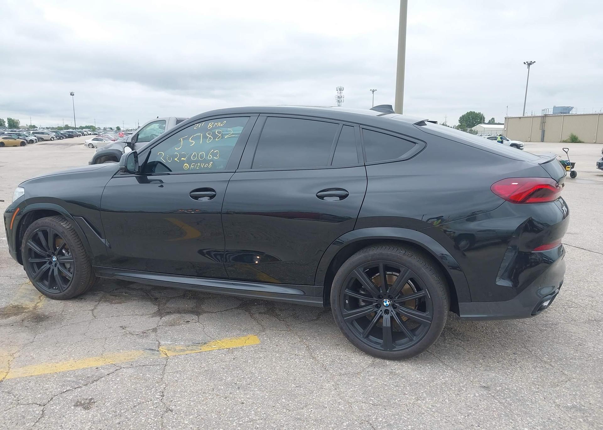 2021 BMW X6 40I
