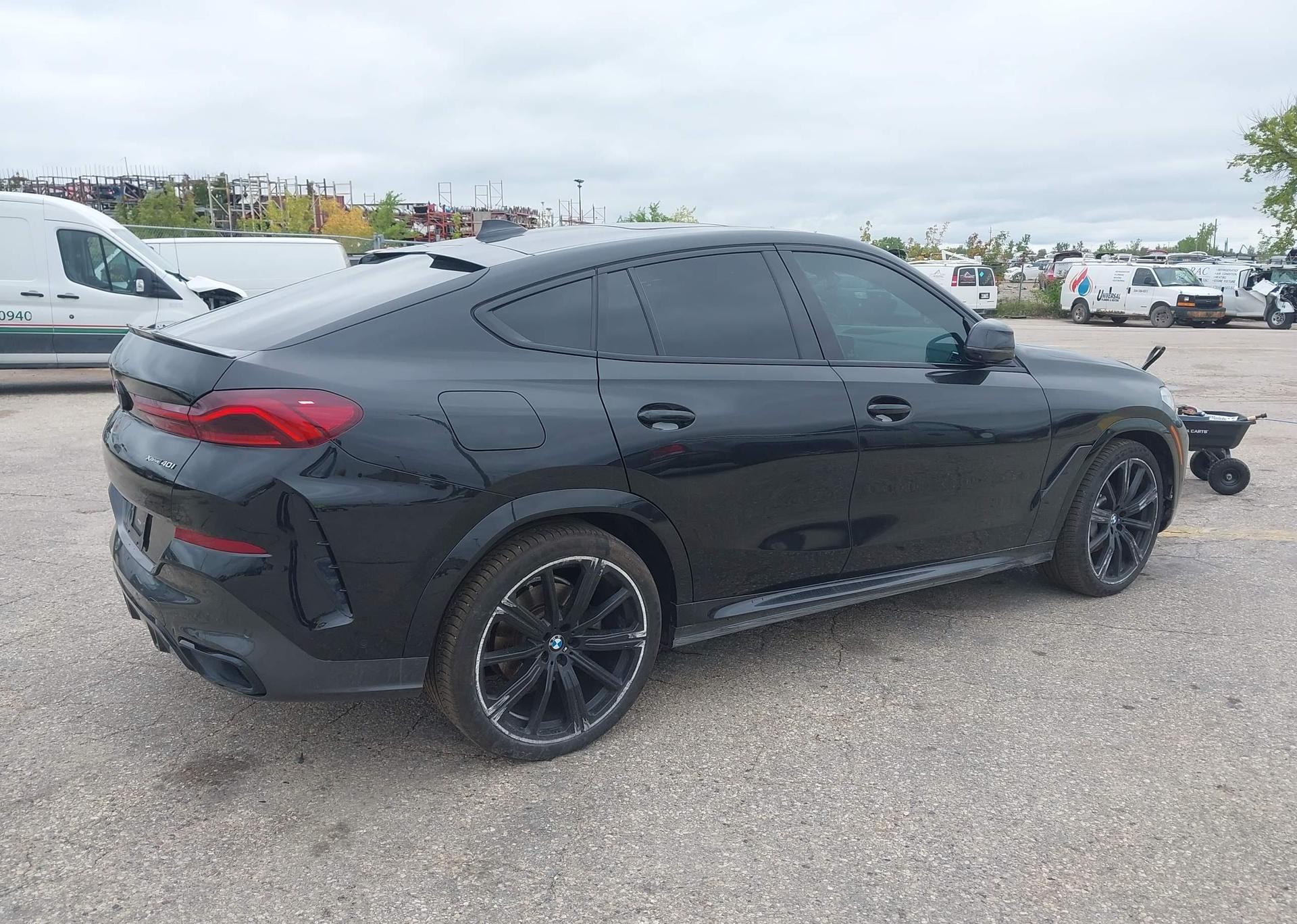 2021 BMW X6 40I