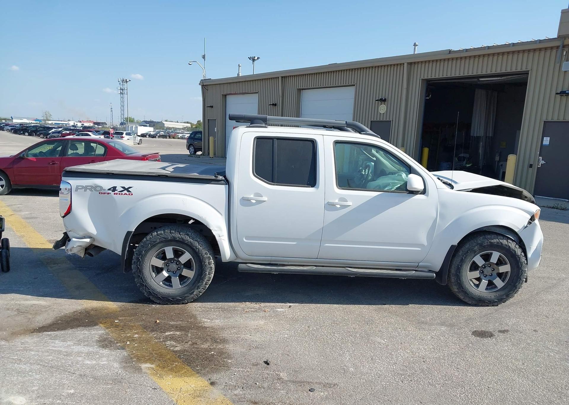 2009 NISSAN FRONTIER PRO-4X CREW CAB V6