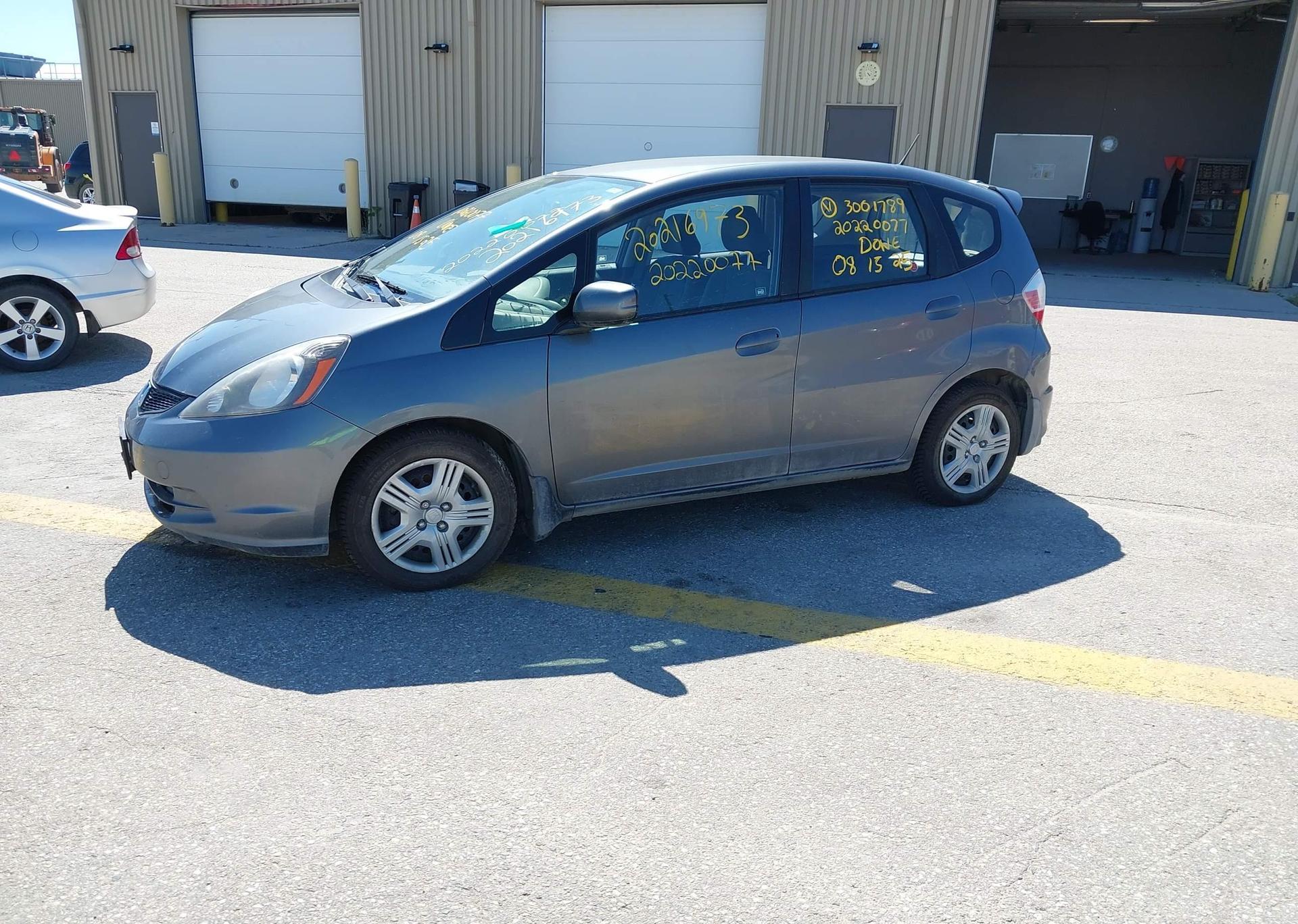 2012 HONDA FIT LX