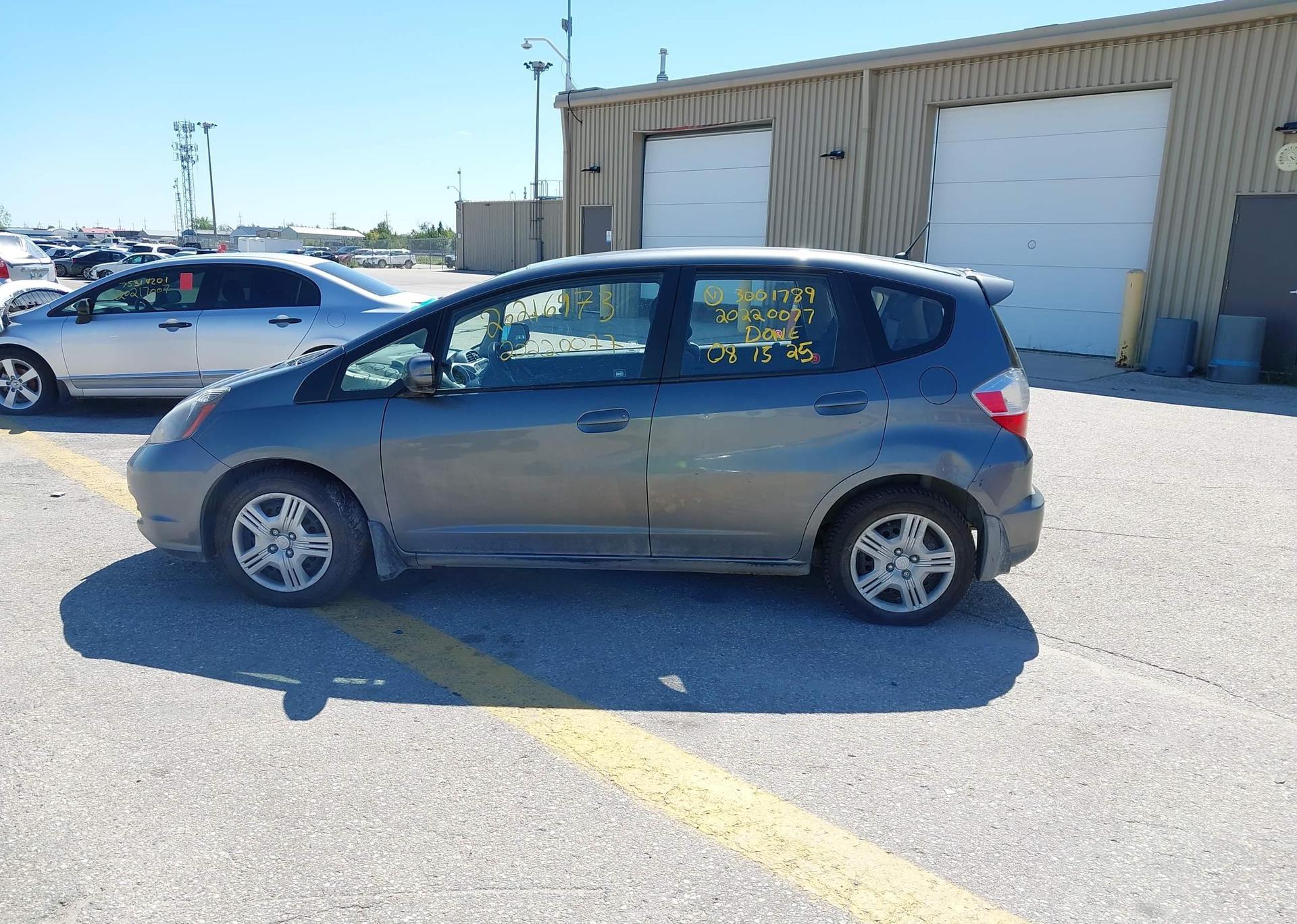 2012 HONDA FIT LX