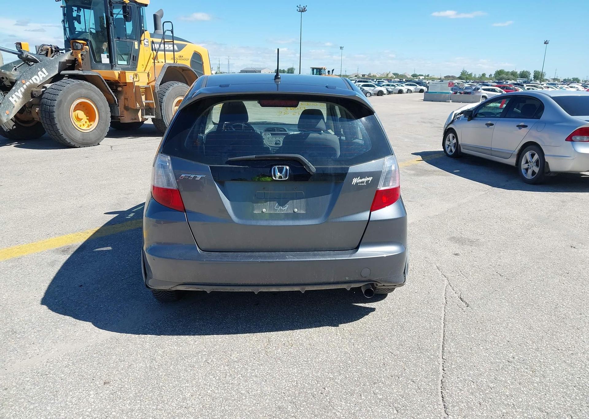 2012 HONDA FIT LX
