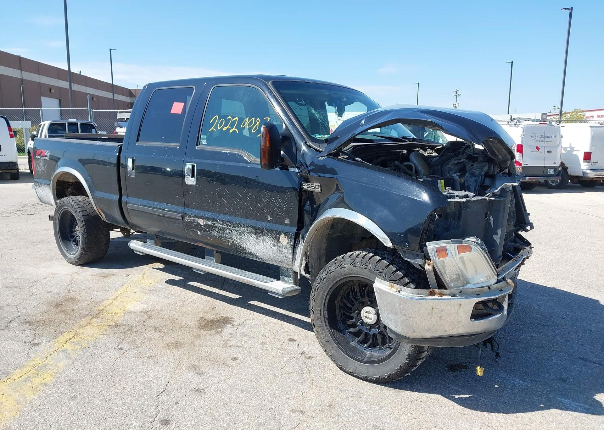 2005 FORD F350 SD LARIAT CREW CAB