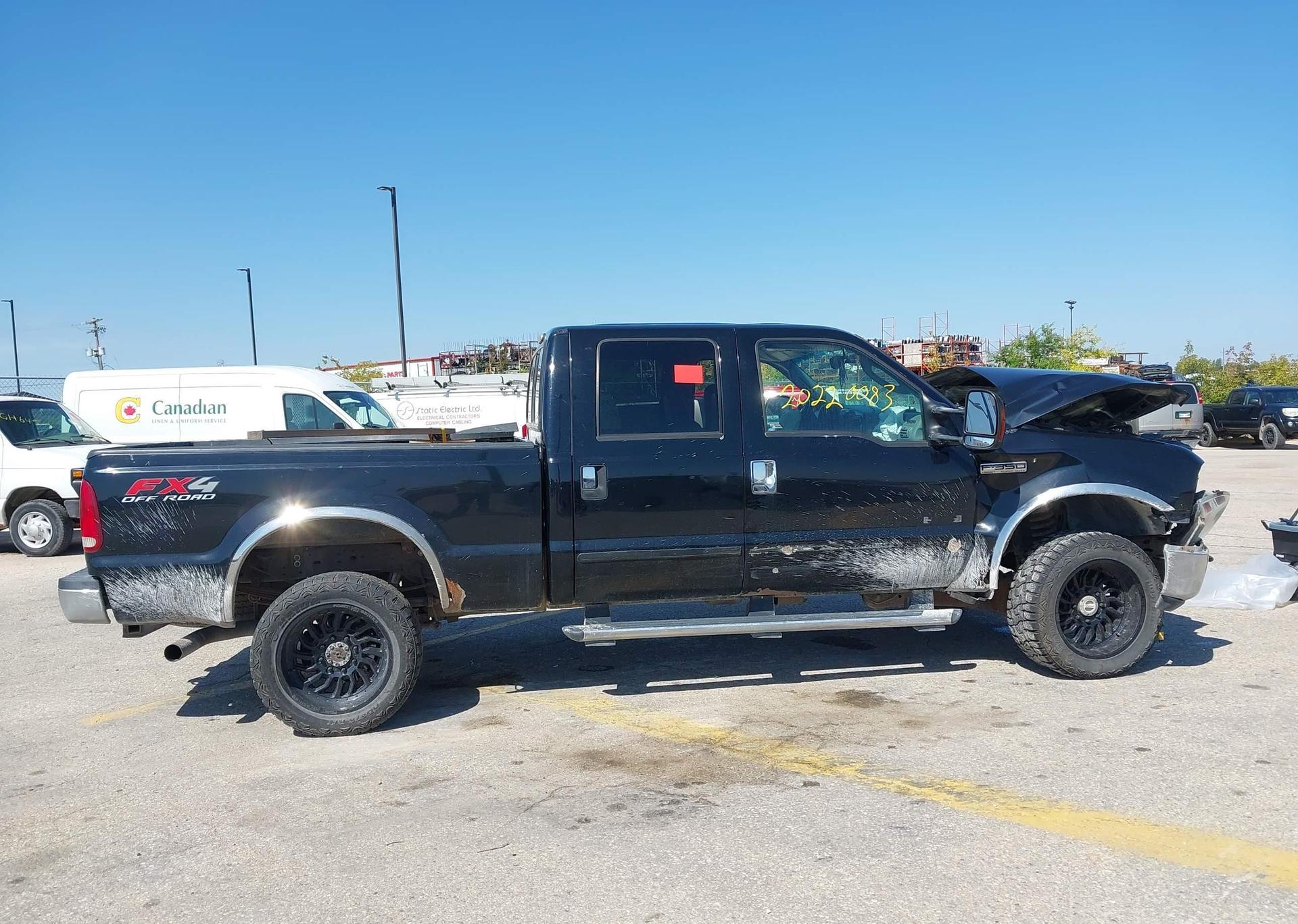 2005 FORD F350 SD LARIAT CREW CAB