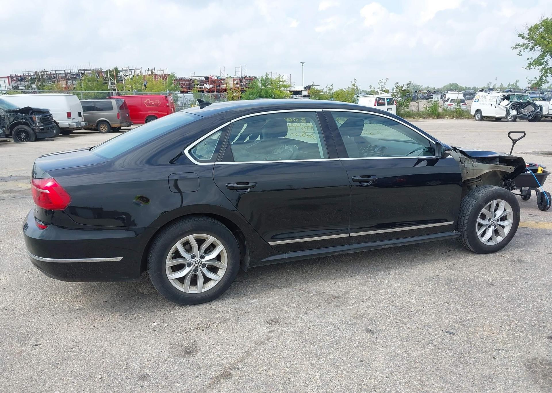 2016 VOLKSWAGEN PASSAT 1.8 TSI