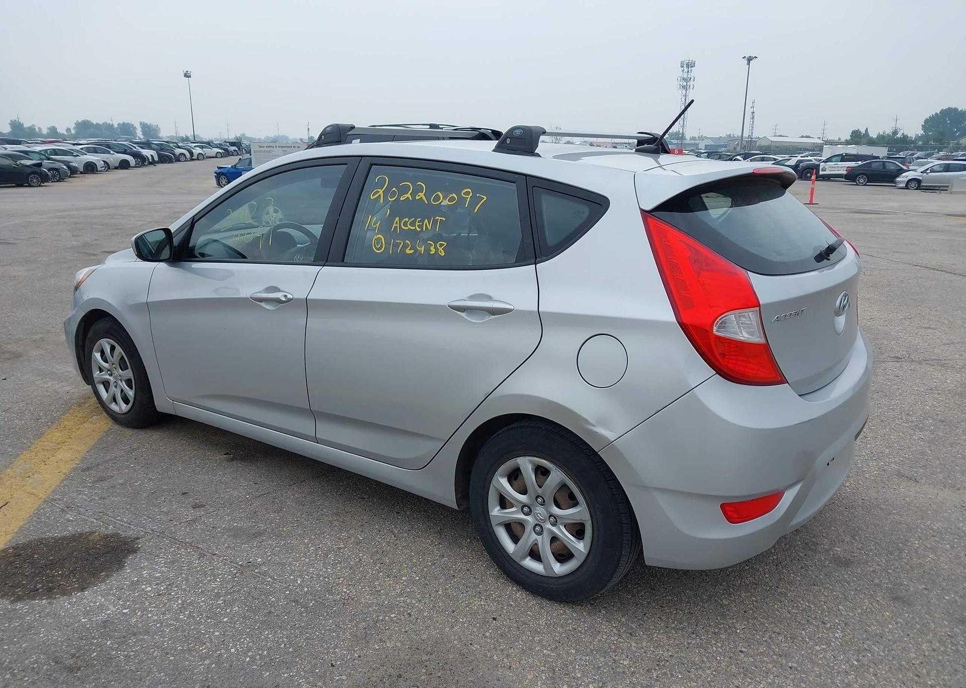 2014 HYUNDAI ACCENT GL