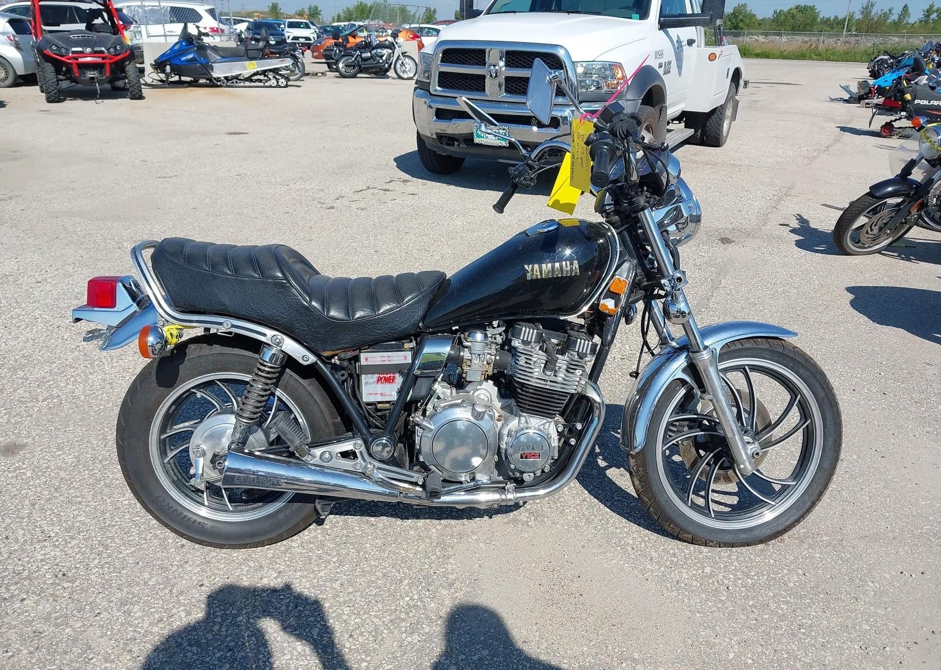 1983 YAMAHA XJ650 MAXIM