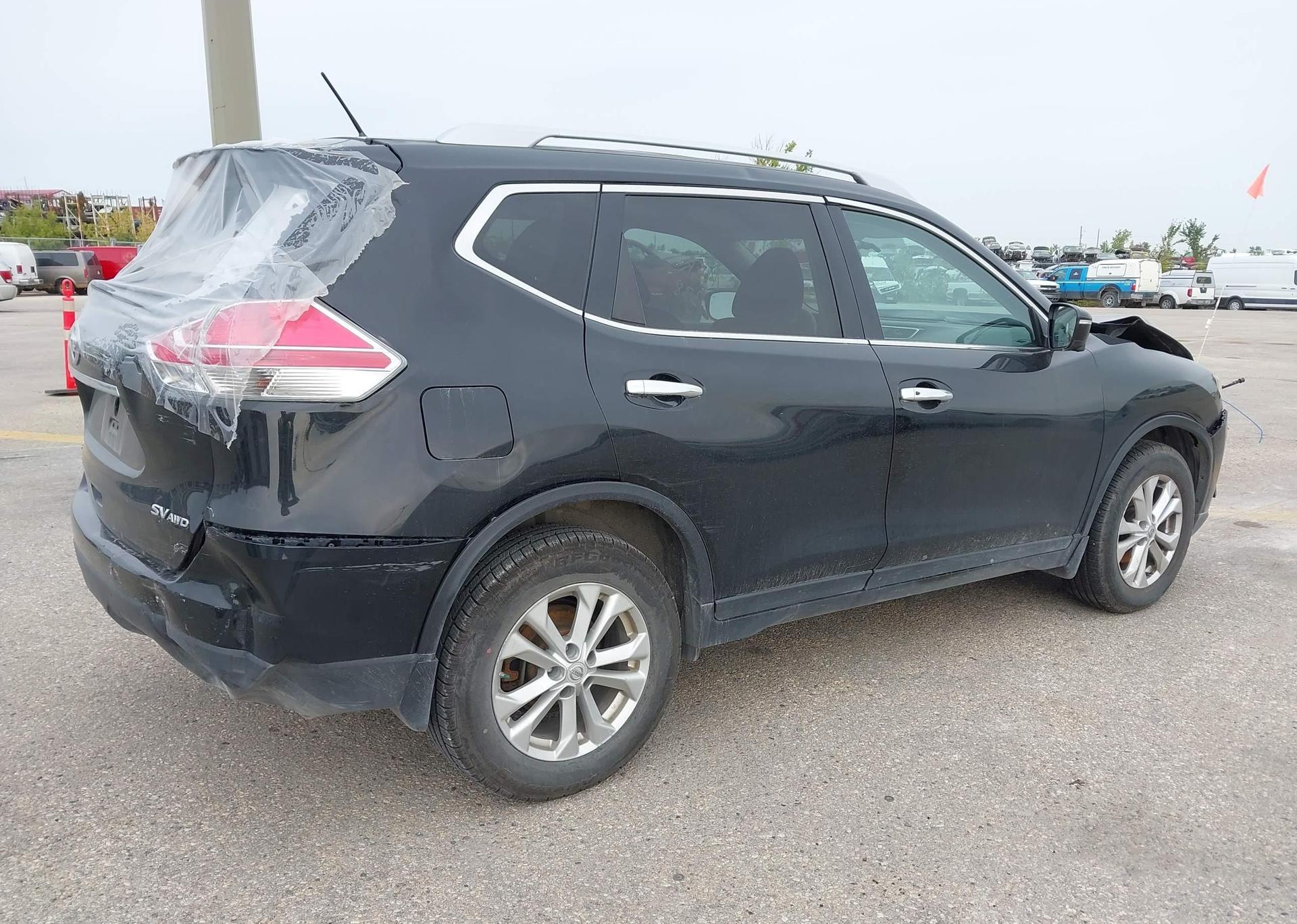 2016 NISSAN ROGUE SV